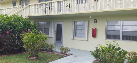Tiny photo for 26 Sheffield B, West Palm Beach, FL 33417 (MLS # B26088578)