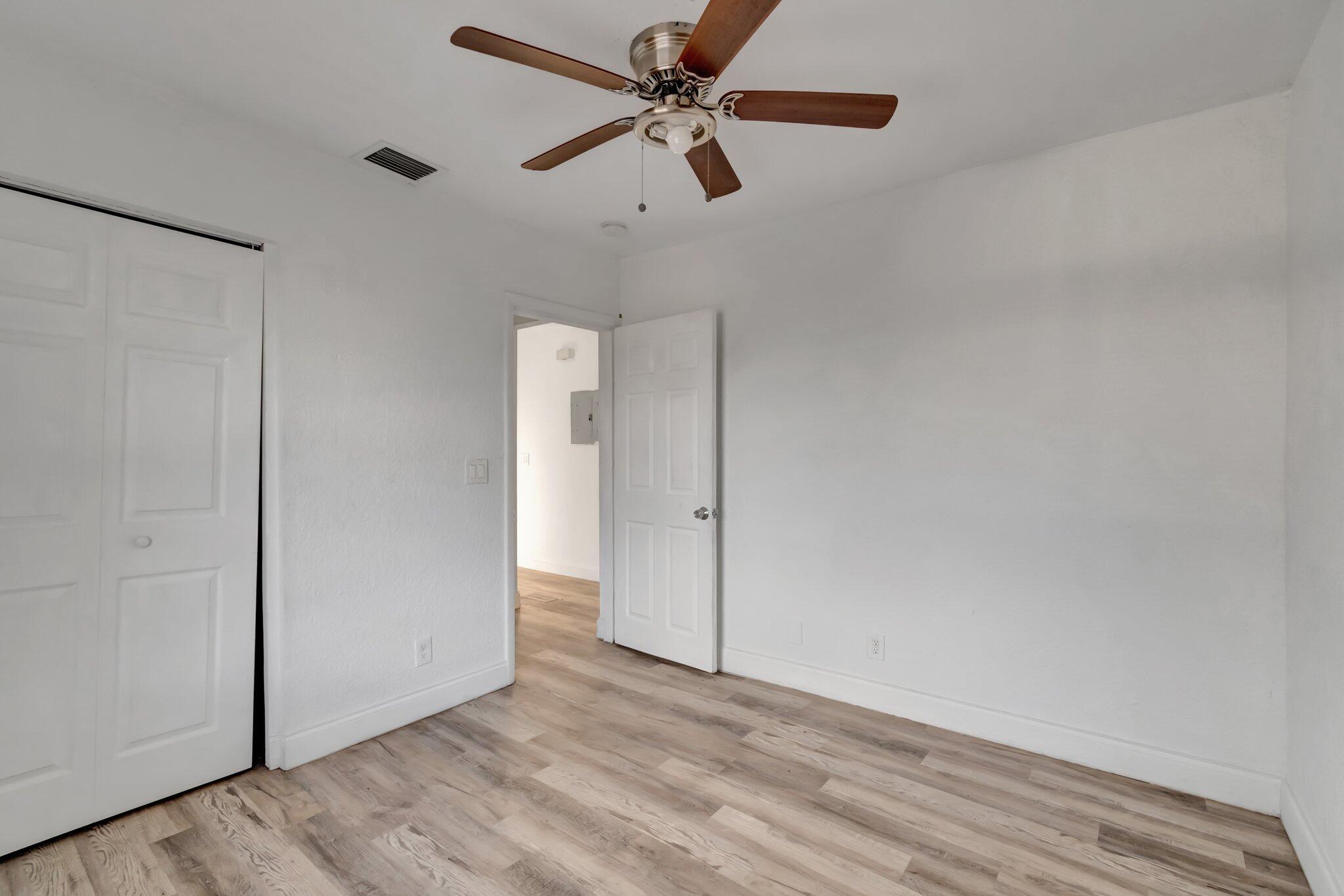 WASHINGTON HEIGHTS - Residential Income