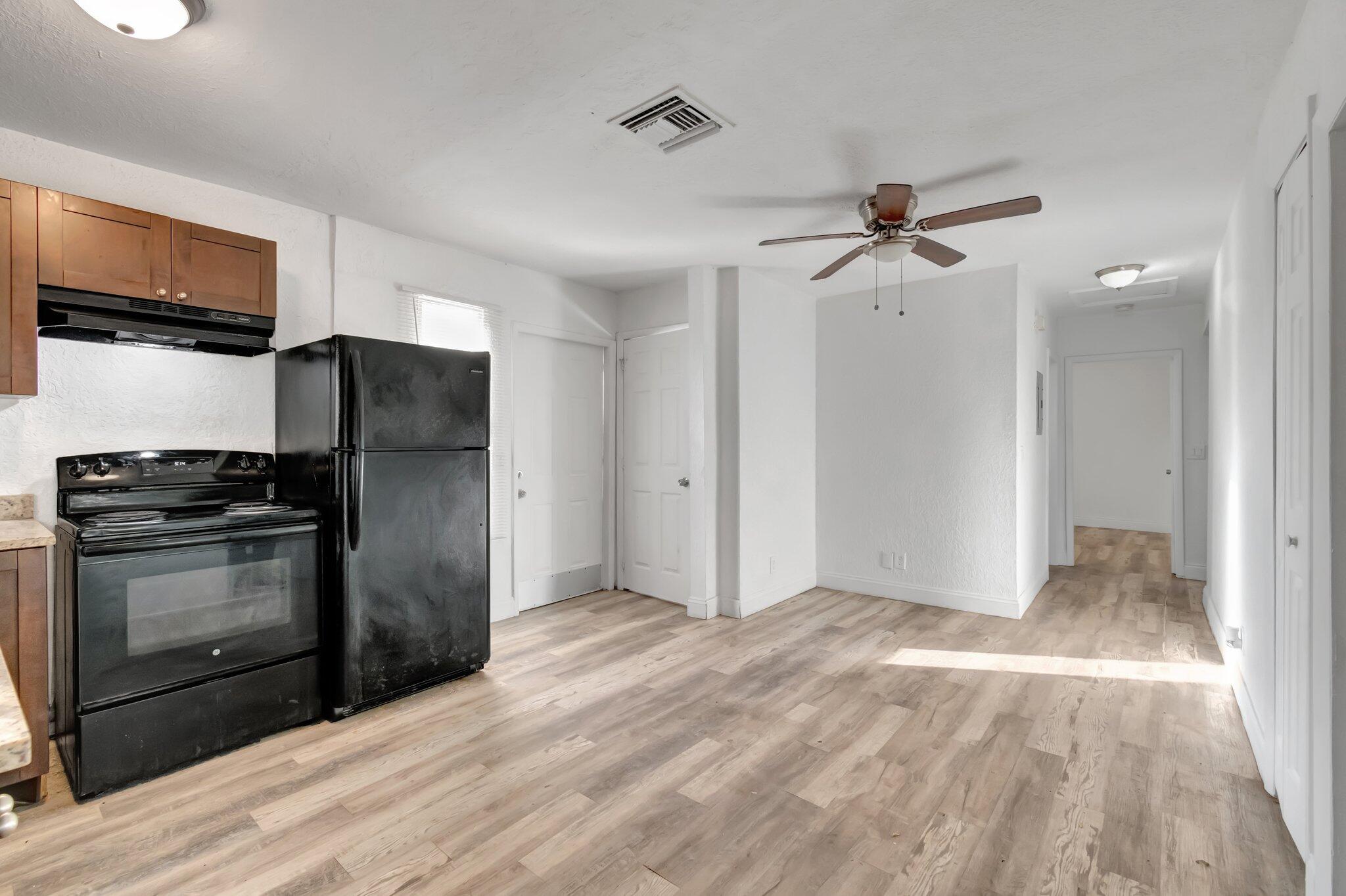 WASHINGTON HEIGHTS - Residential Income