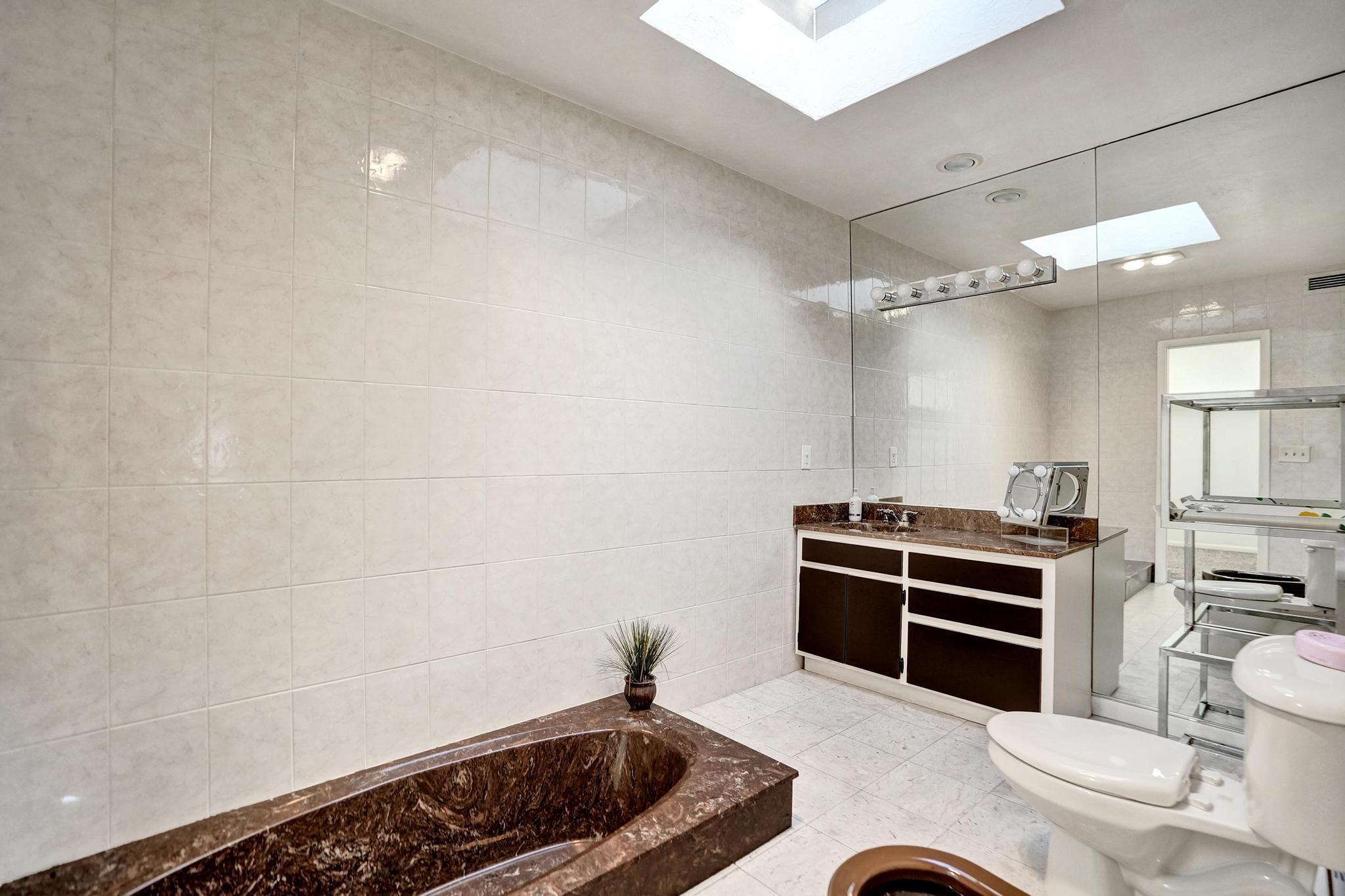 WOODLANDS SEC SIX - Residential