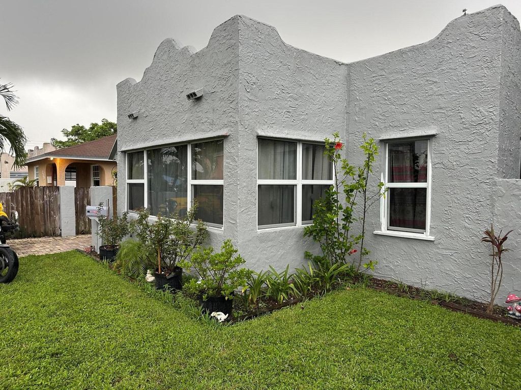Photo of 717 Hansen Street, West Palm Beach, FL 33405 (MLS # R11133126)