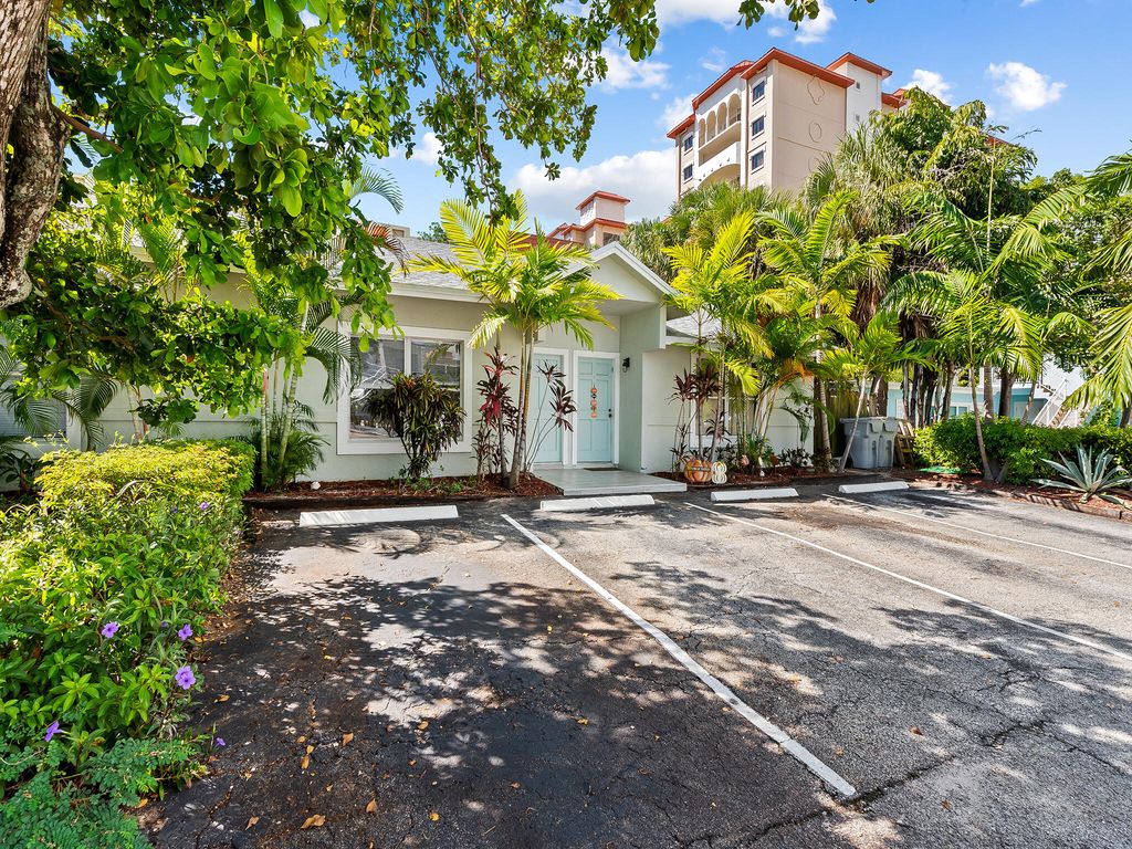 Photo of 3208 NE 7th Street #C, Pompano Beach, FL 33062 (MLS # F10552332)