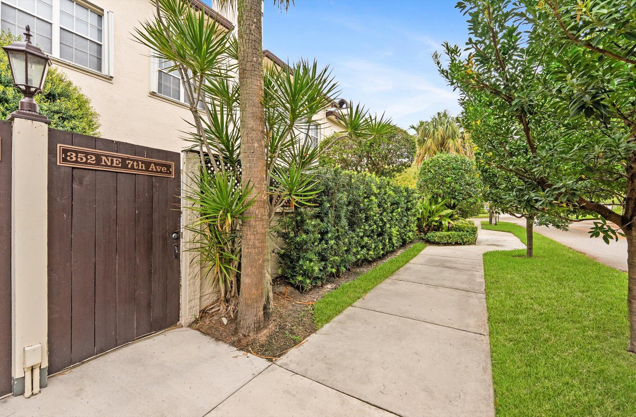 RESUB BLKS 9-12 HOLMBERG - Residential