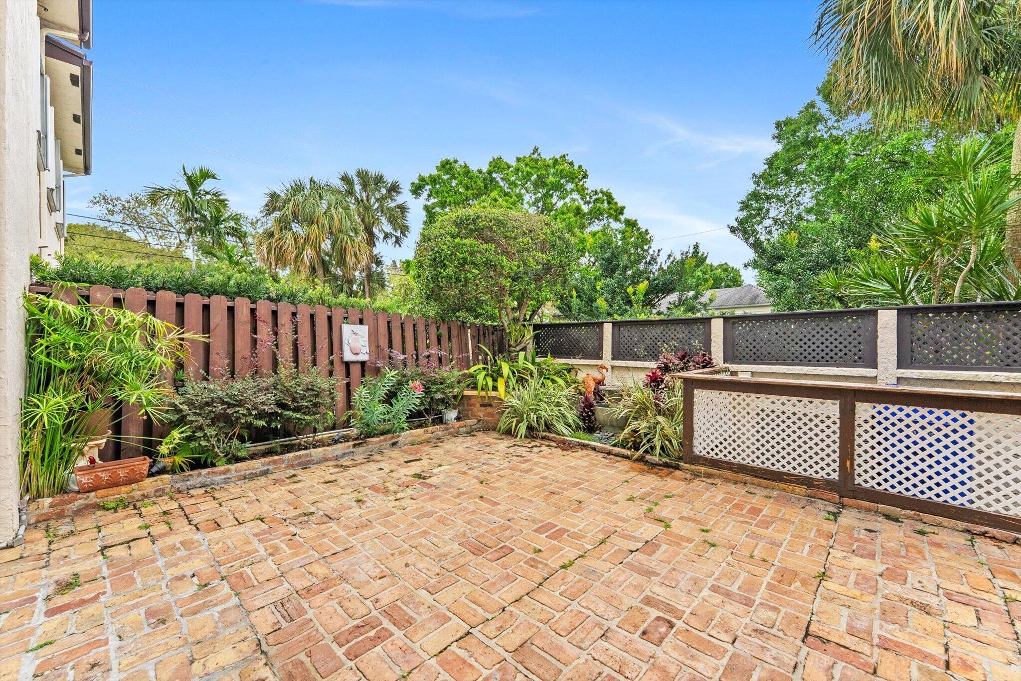 RESUB BLKS 9-12 HOLMBERG - Residential