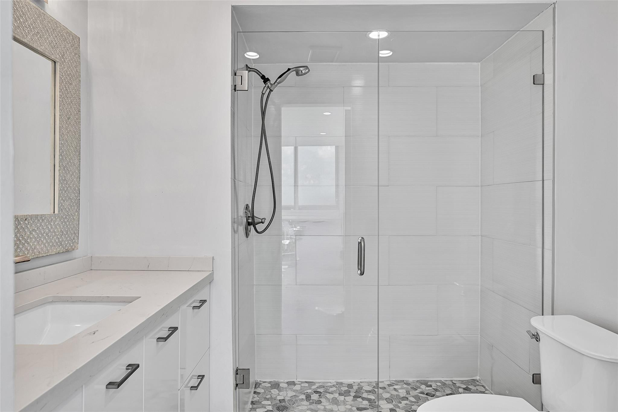 EMBASSY TOWER II INC COND - Residential