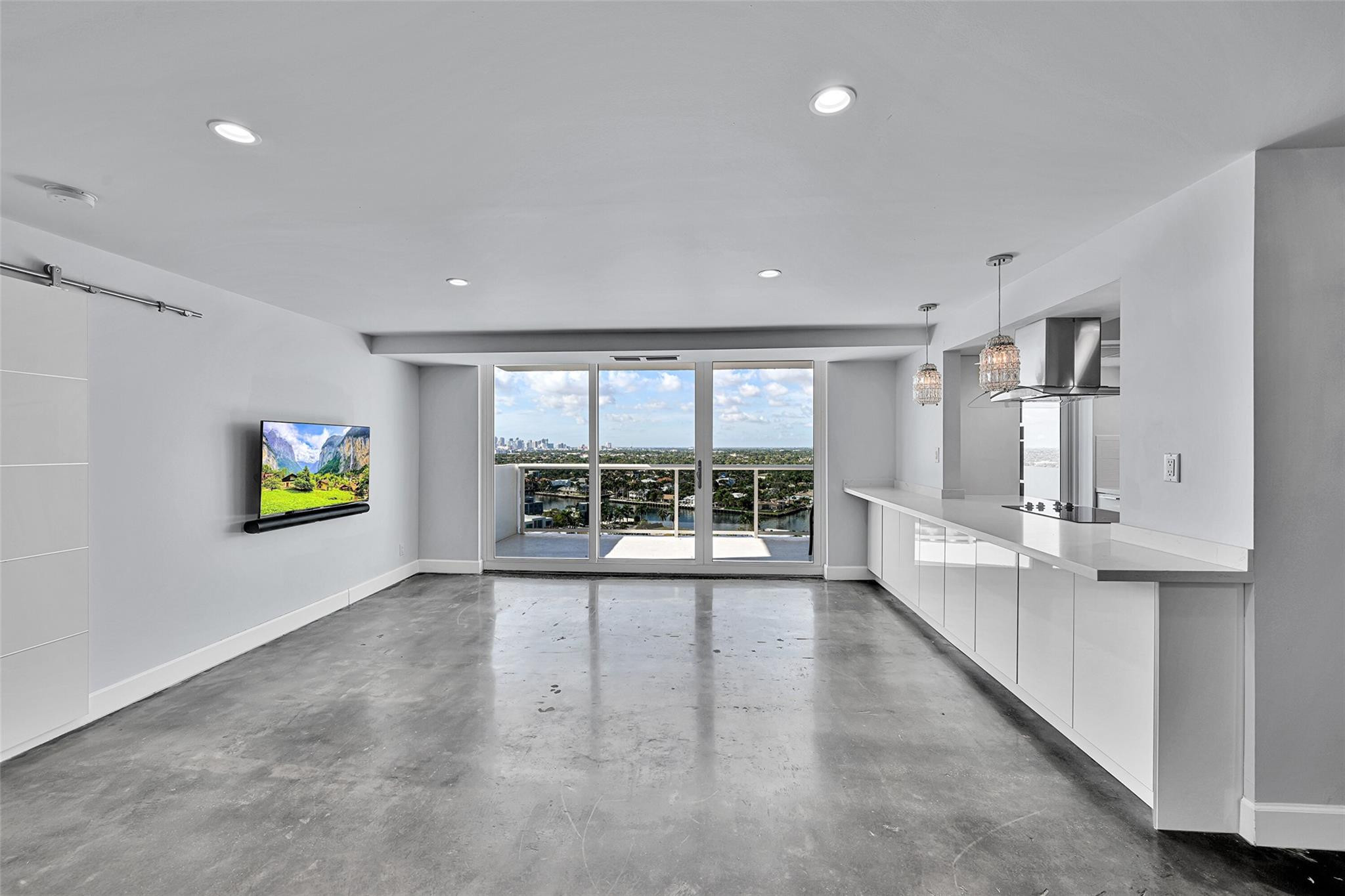 EMBASSY TOWER II INC COND - Residential