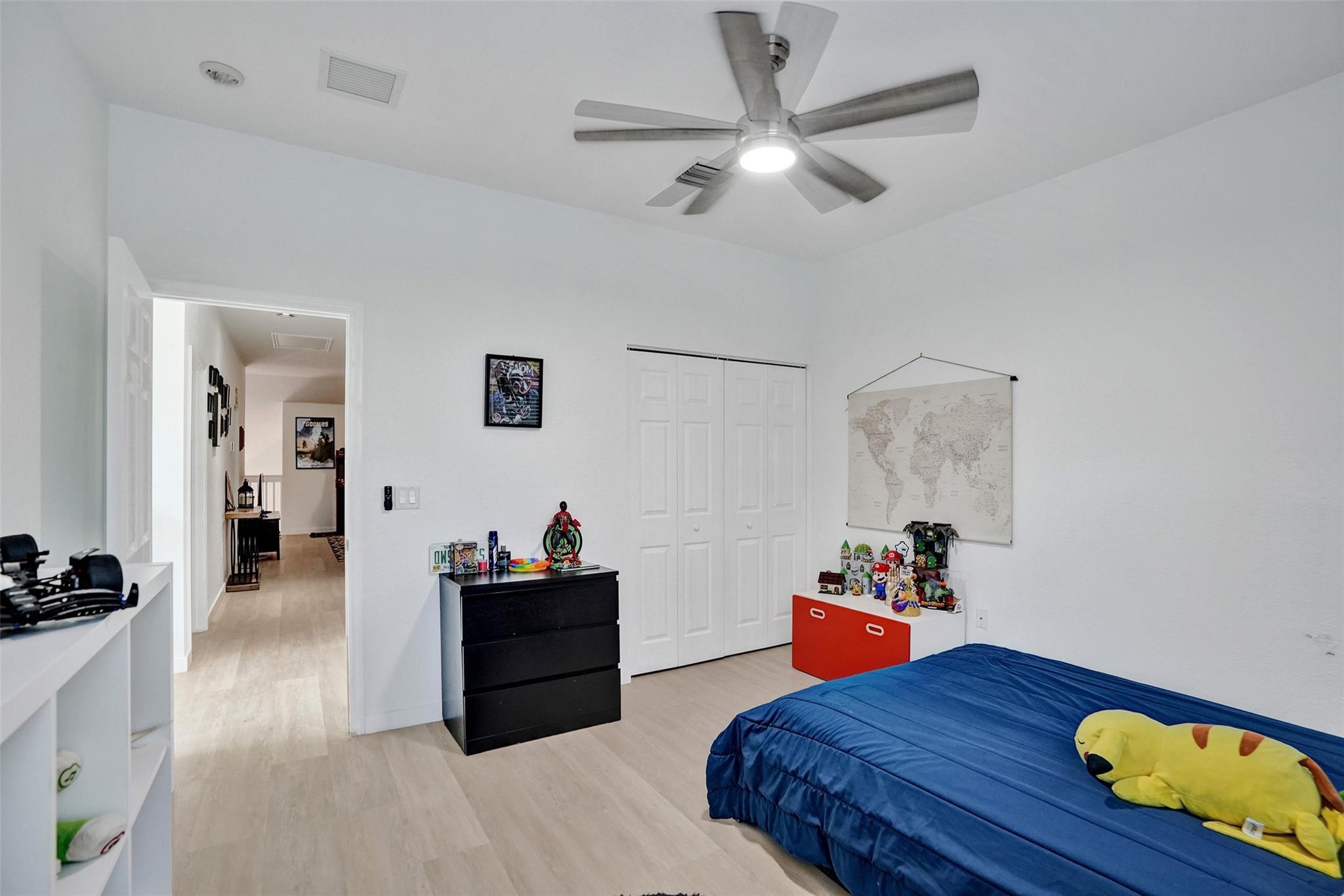 MADISON LAKES - Residential