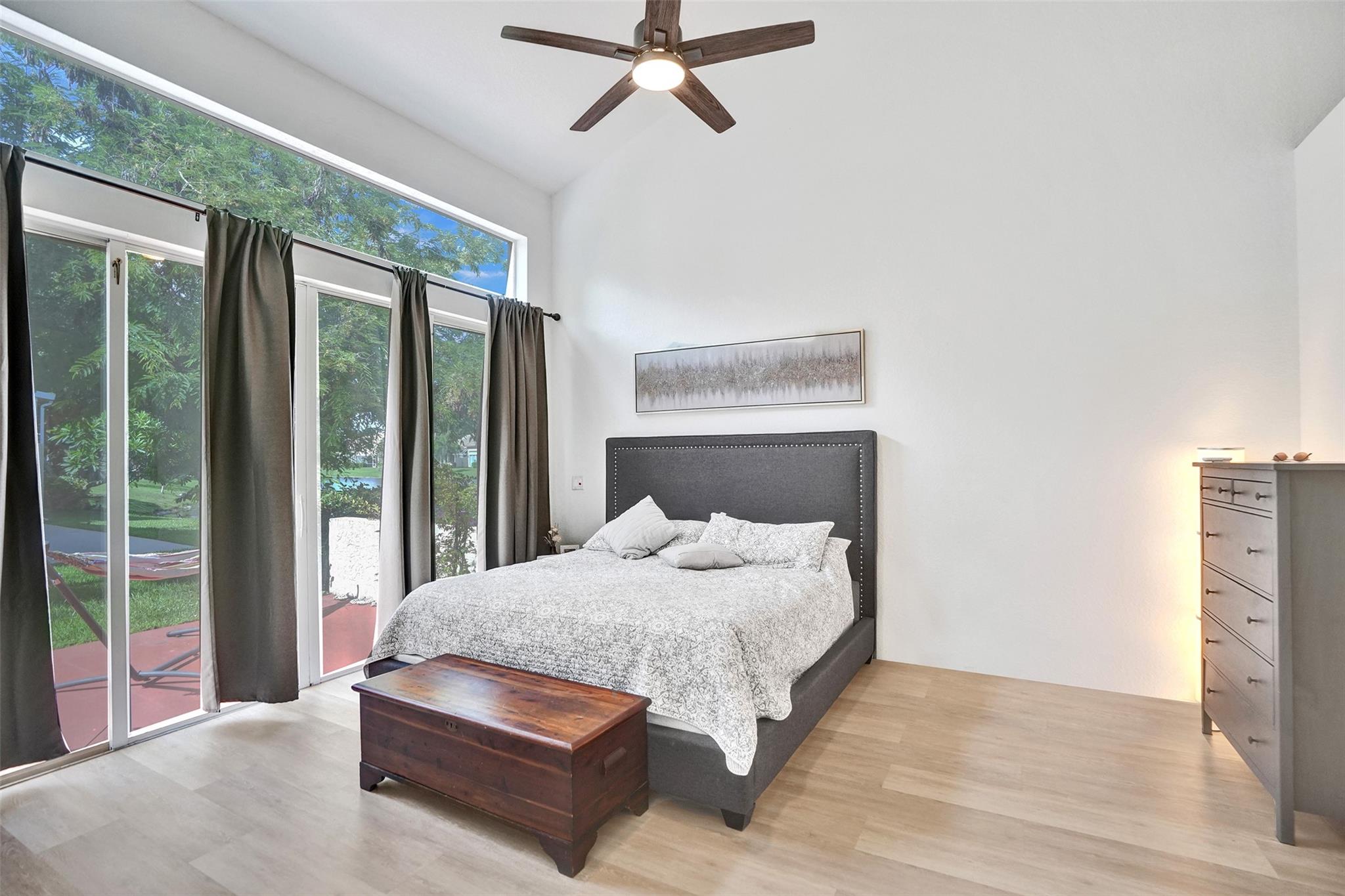 MADISON LAKES - Residential