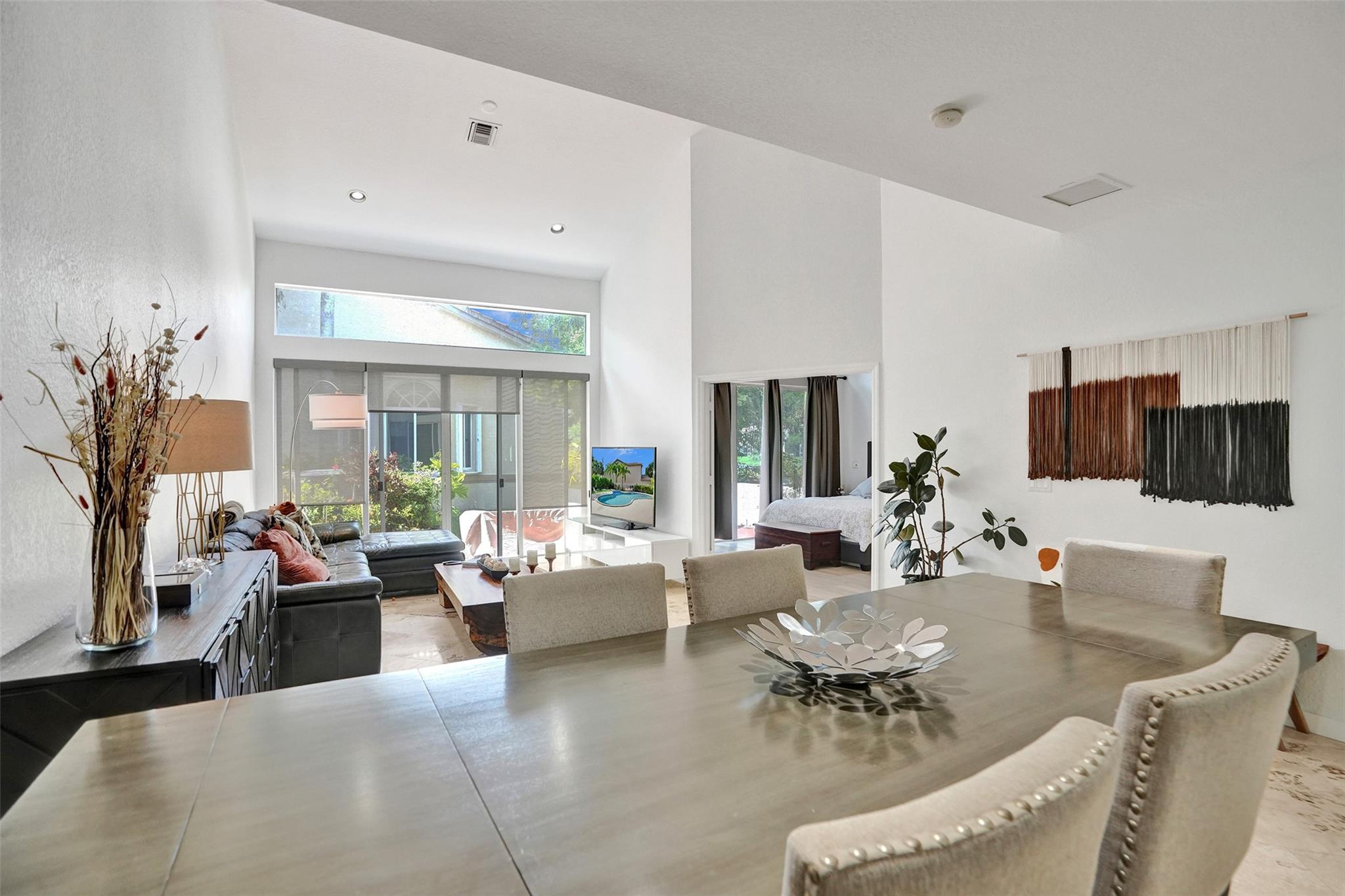 MADISON LAKES - Residential