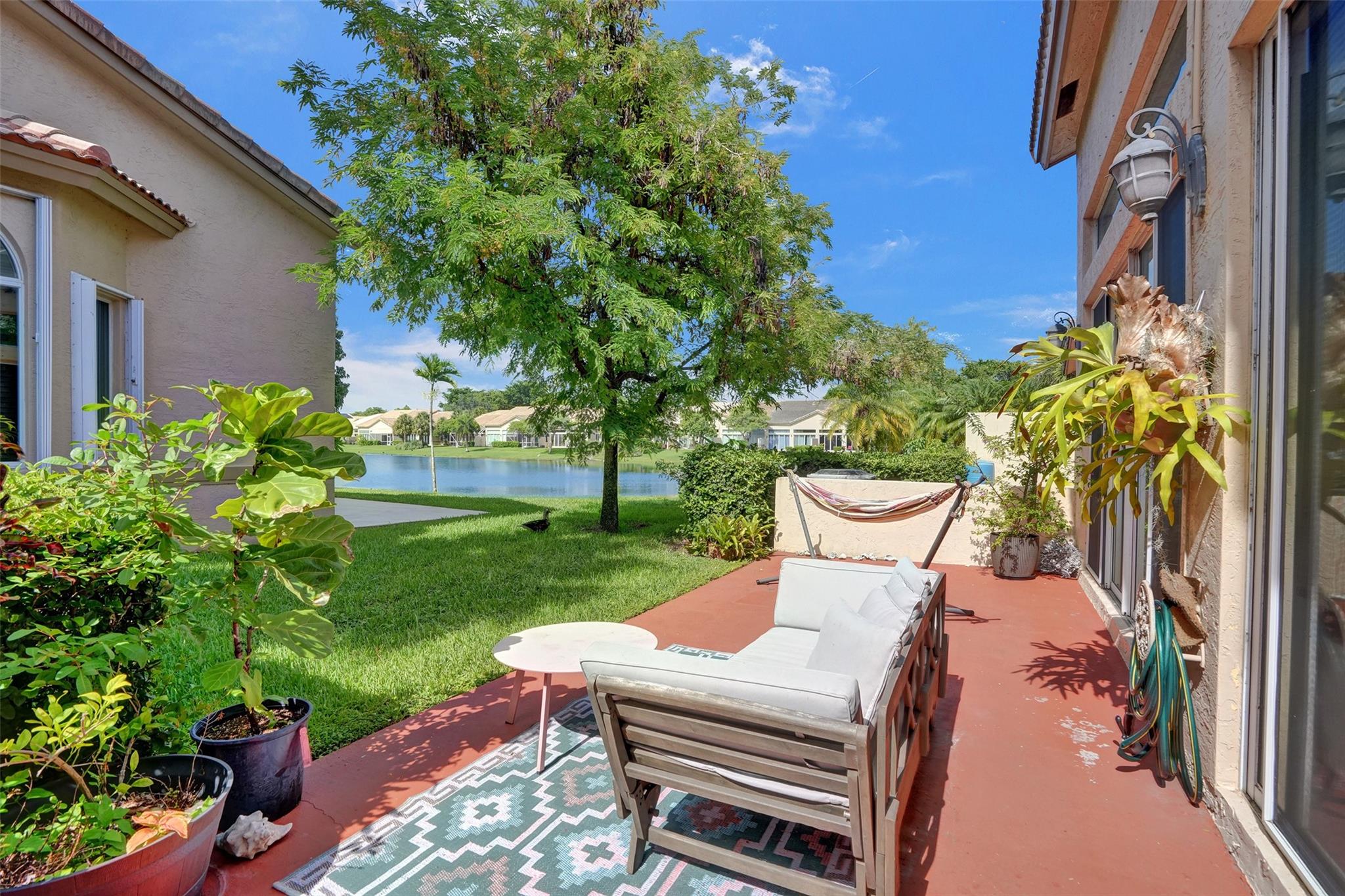 MADISON LAKES - Residential