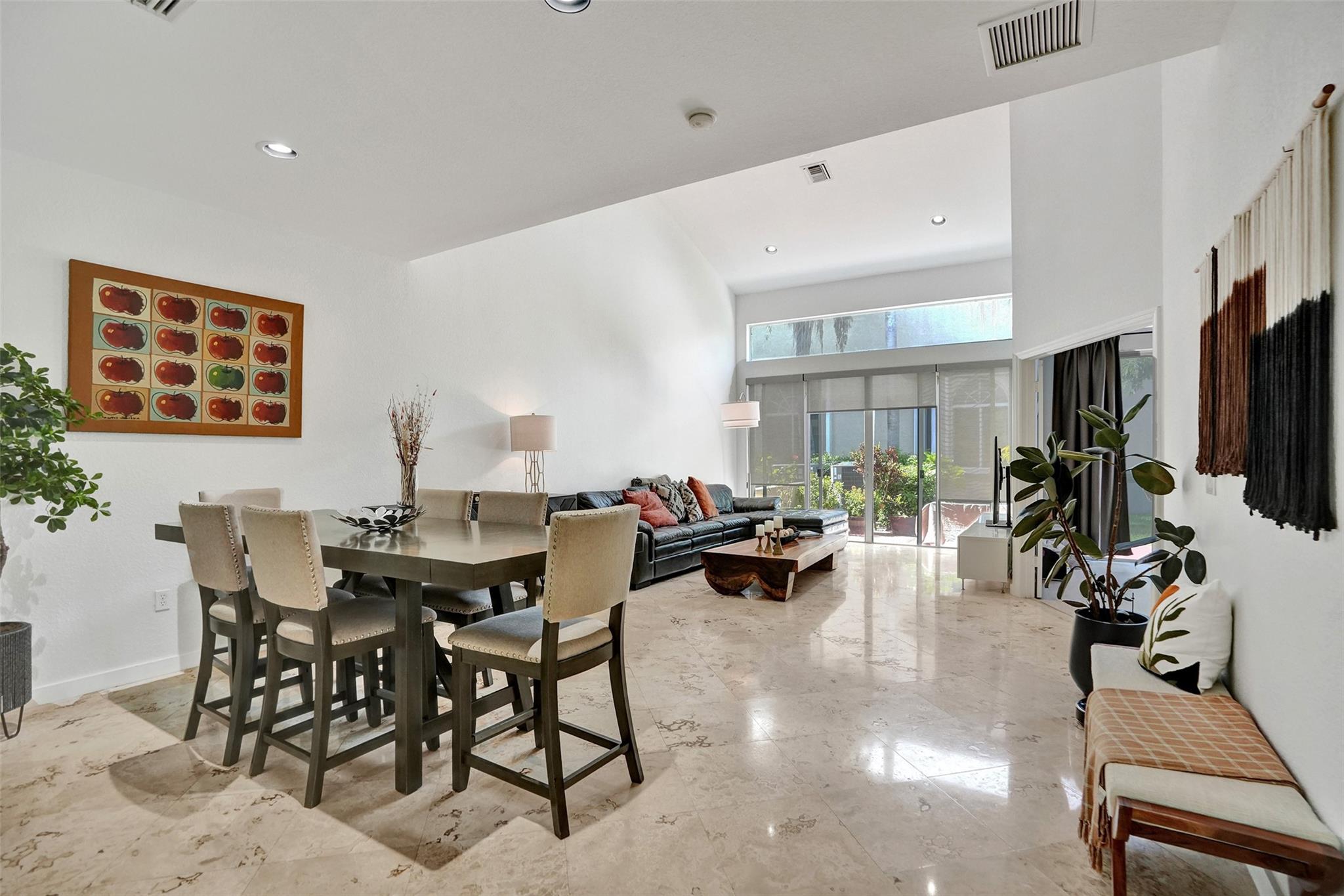MADISON LAKES - Residential