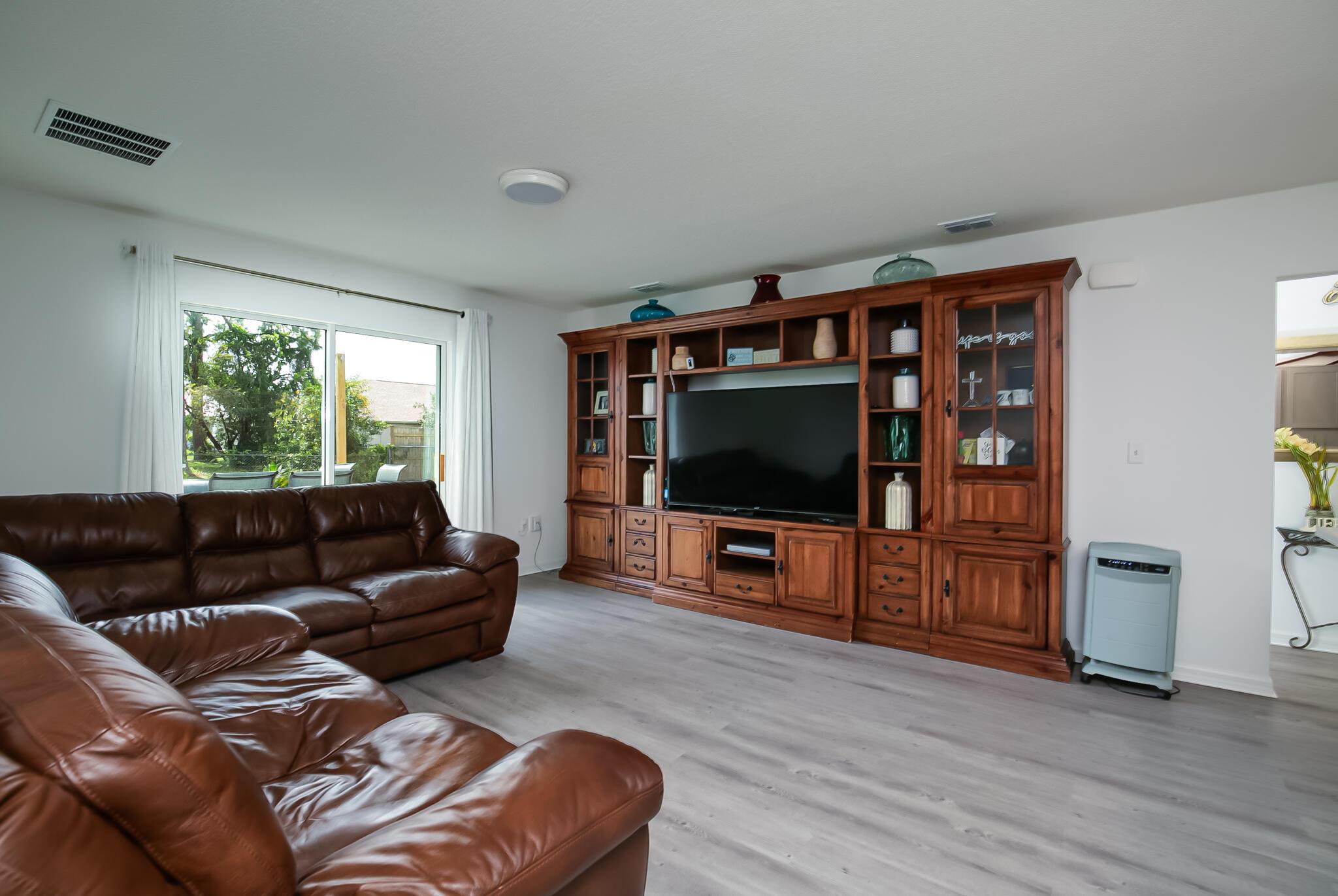 PORT ST LUCIE SECTION 25 - Residential