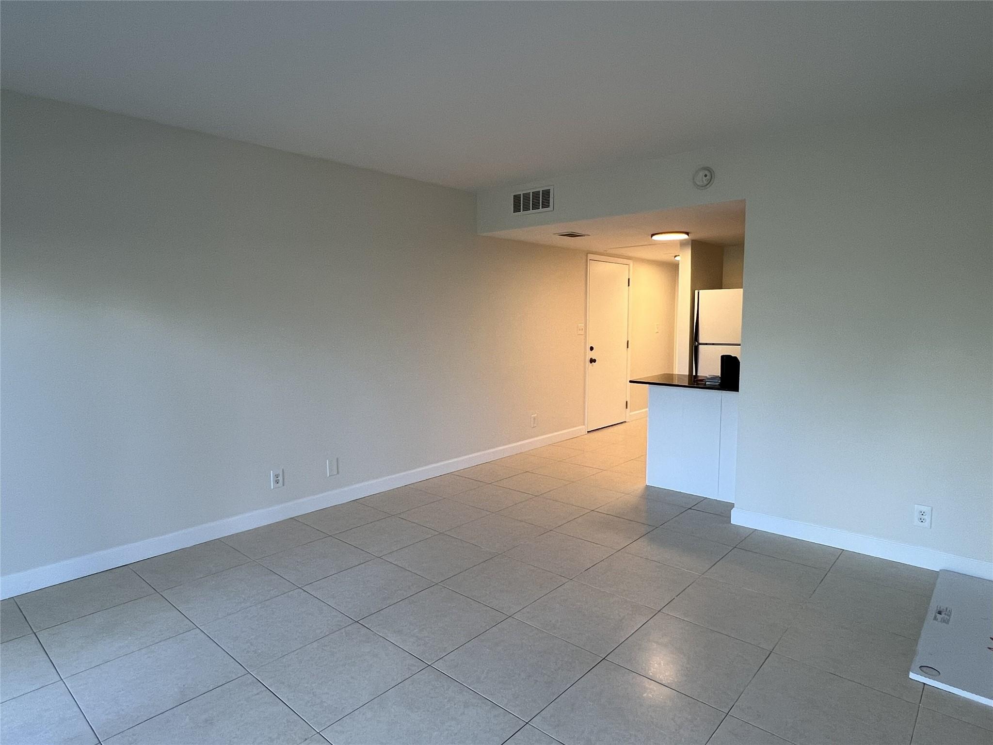 505 NE 20th Ave 118