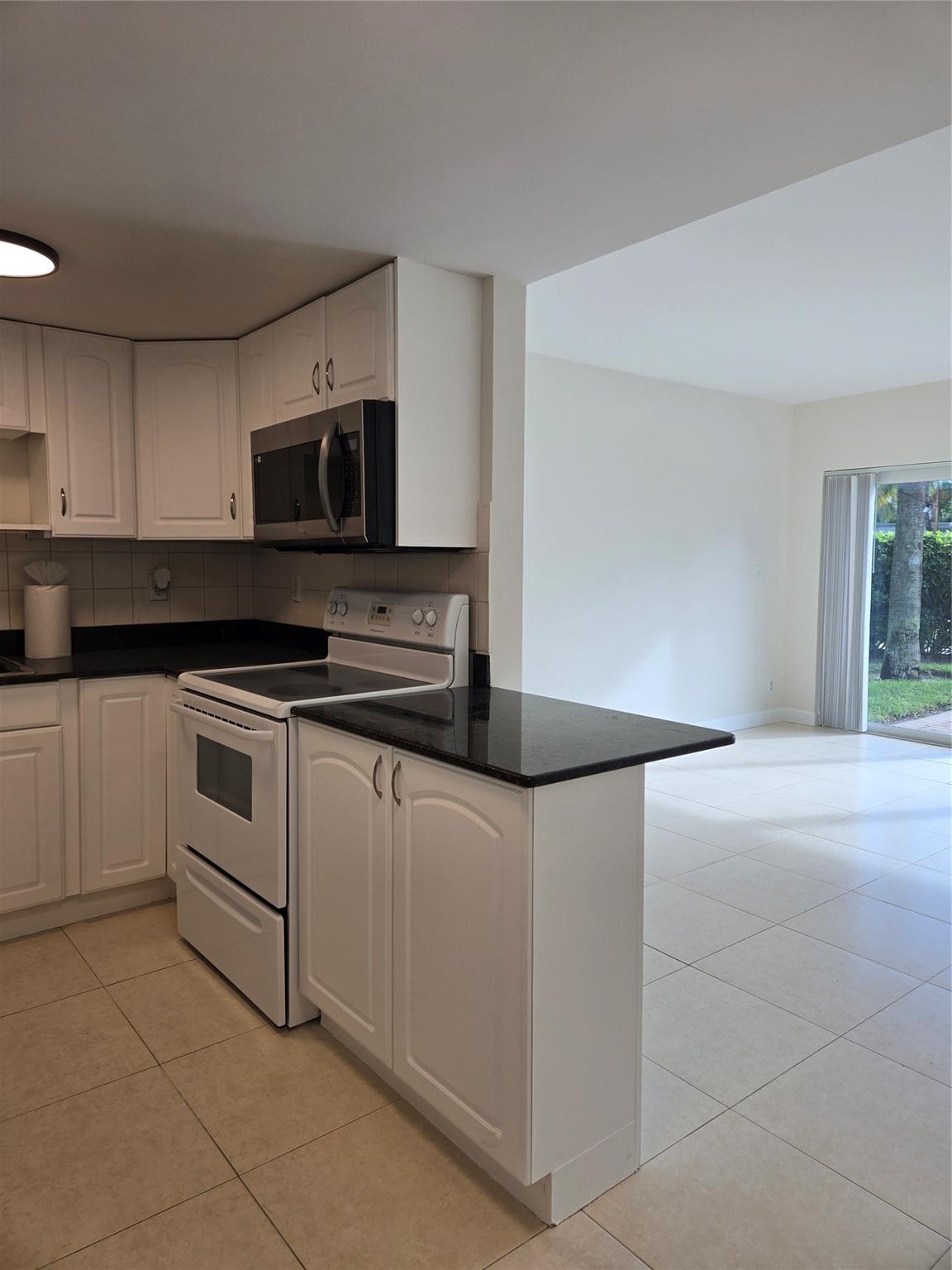 505 Deerfield - Residential