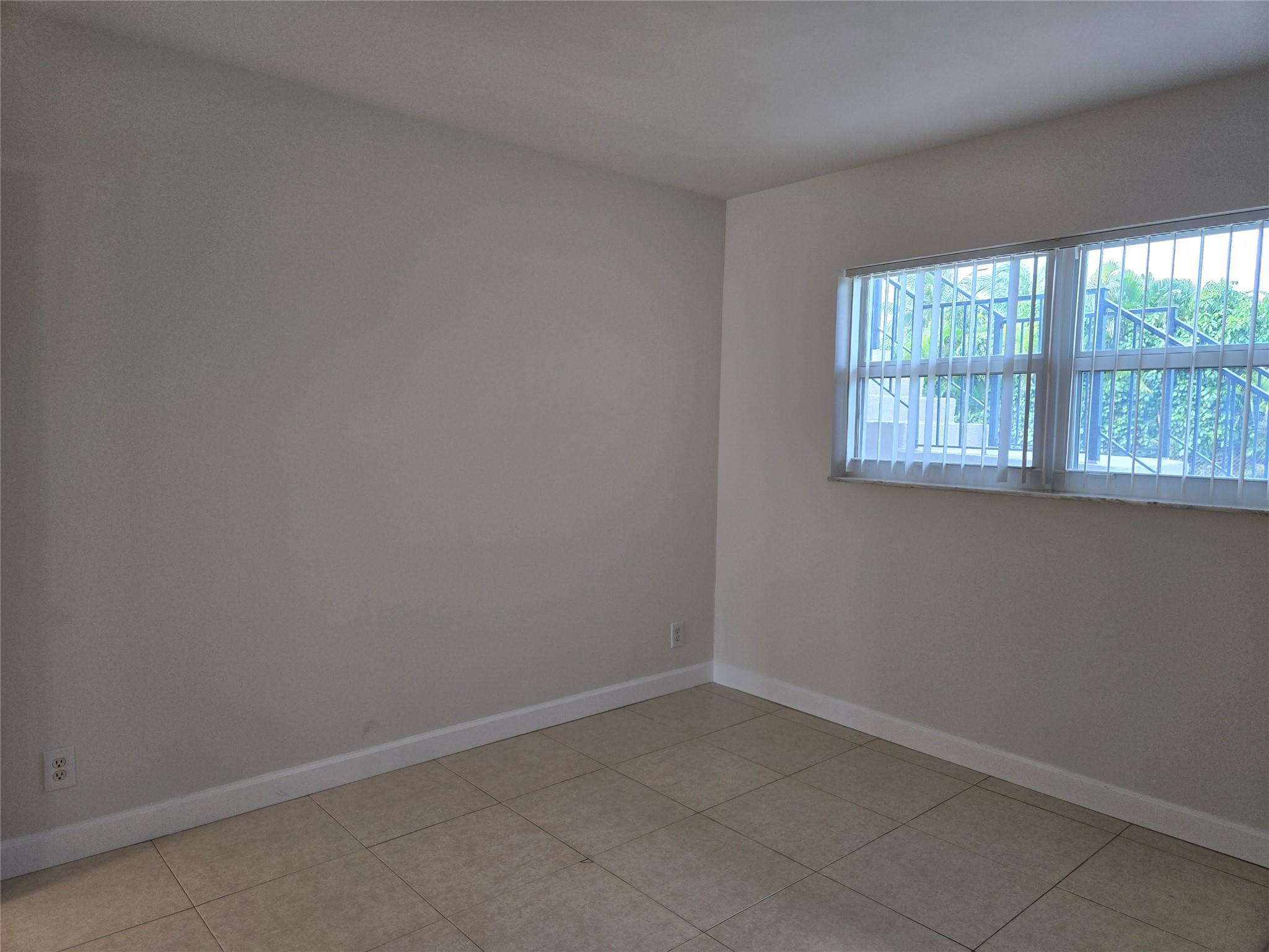 505 Deerfield - Residential