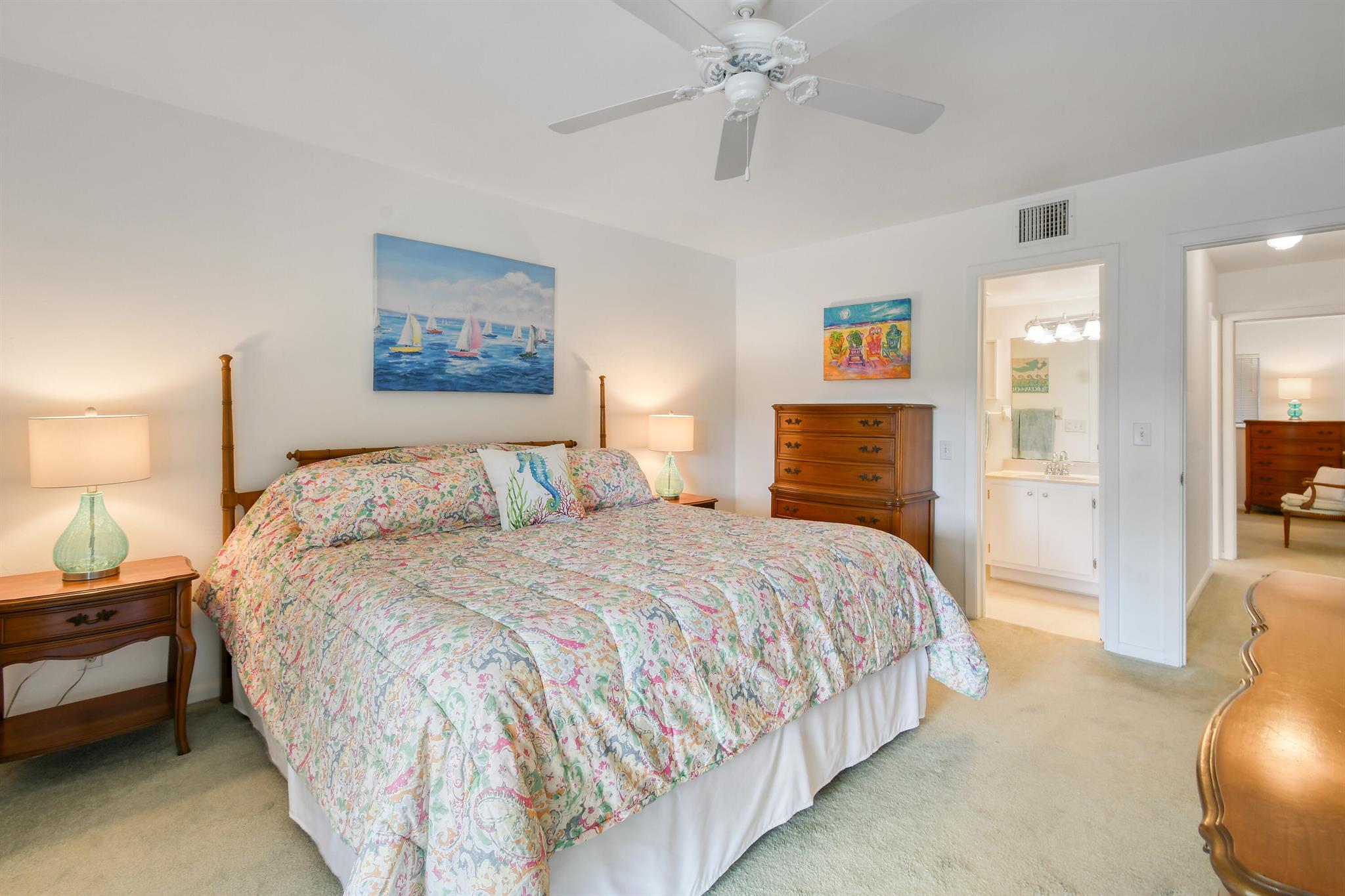 TEQUESTA GARDEN CONDO 6 - Residential