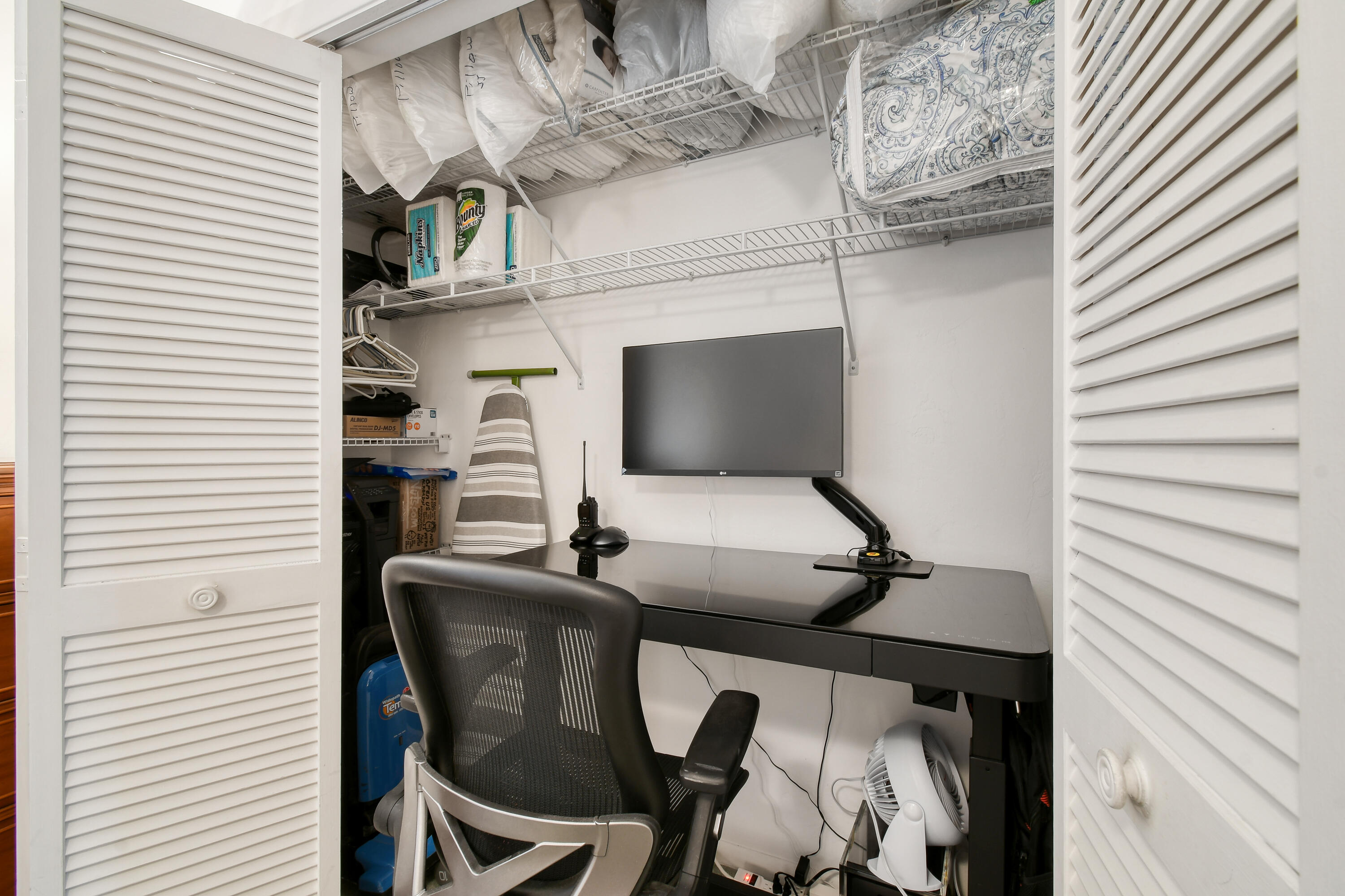 TEQUESTA GARDEN CONDO 6 - Residential