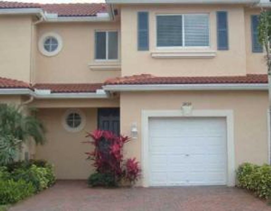 THESE ARE THE LARGEST TOWNHOMES OUT THERE! This model type is extremely popular so please don't delay your scheduling! HUGE ISLAND KITCHEN, MAPLE CABINETS, BEAUTIFUL GRANITE COUNTERTOPS,TONS OF SPACE AND STORAGE, BIG BEDROOMS, BIG CLOSETS, EXCELLENT LOCATION, 3 MINUTES TO I-95, DOWNTOWN BOYNTON BEACH MALL, RENAISSANCE COMMONS & MOVIE THEATERS. SO MANY GREAT RESTAURANTS NEARBY! THIS AREA IS BOOMING! Minimum Credit score requirement is 625.