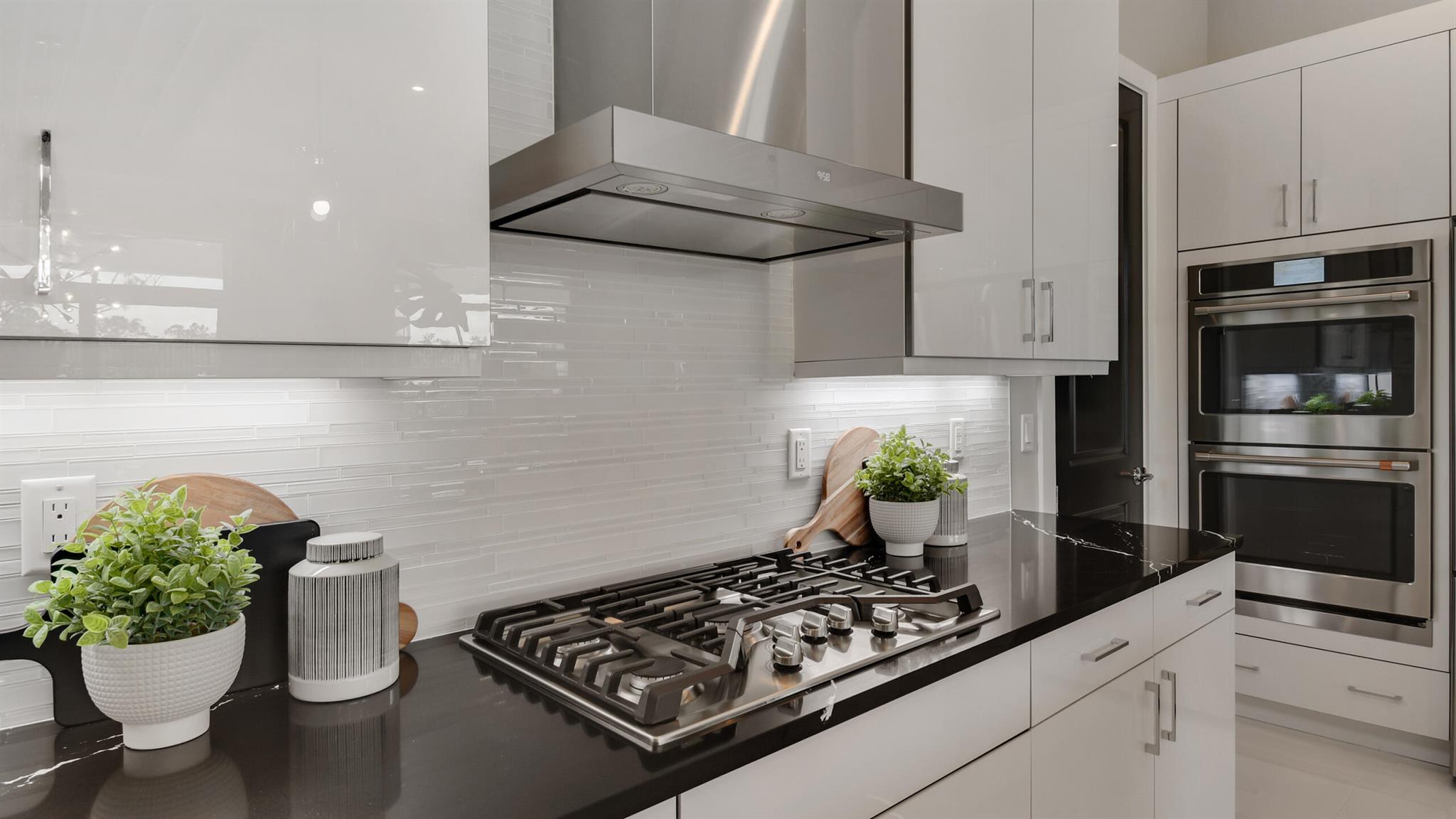 VERANDA ESTATES PHASE 2 - Residential