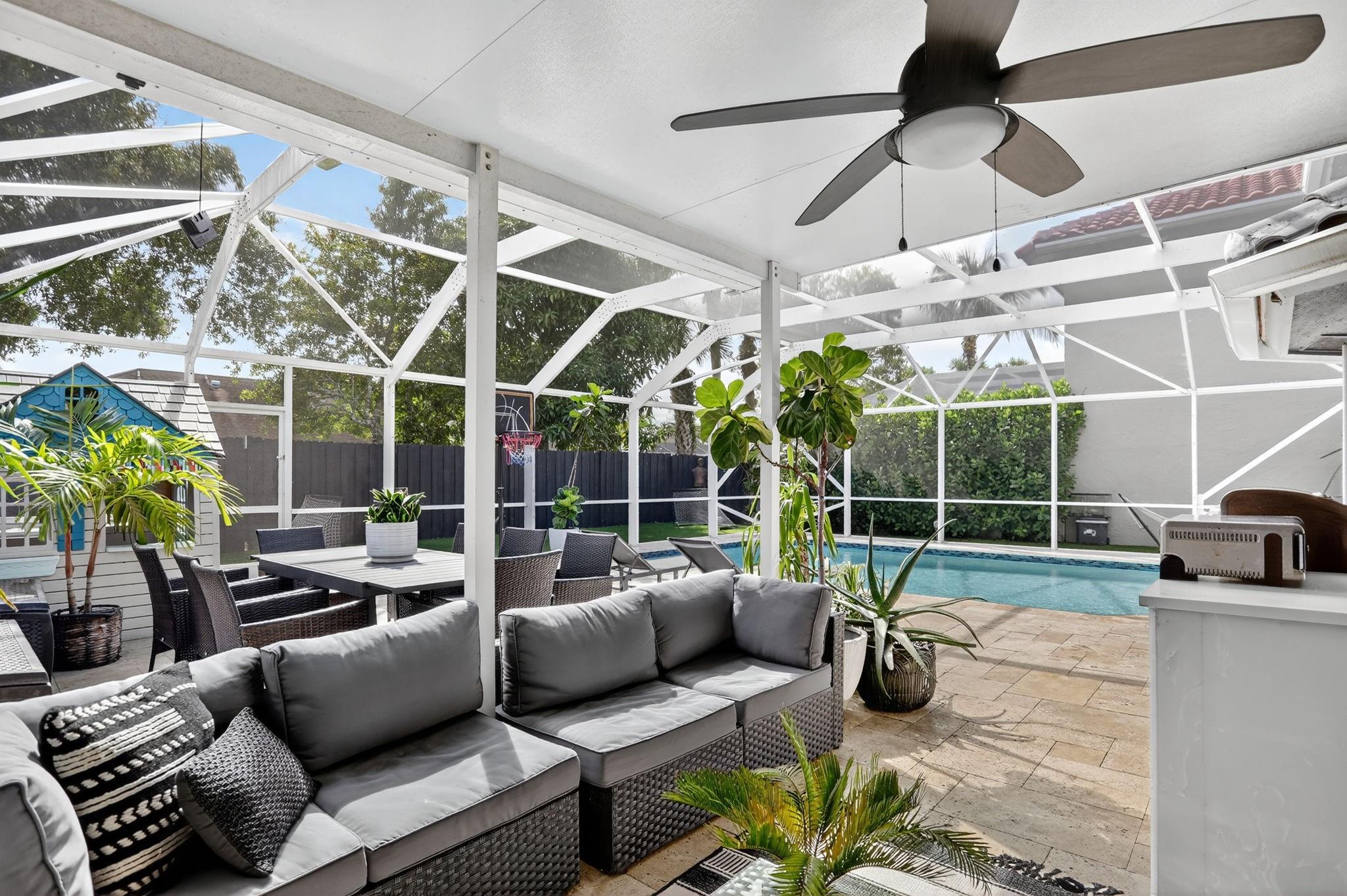 HILLSBORO COUNTRY CLUB - Residential