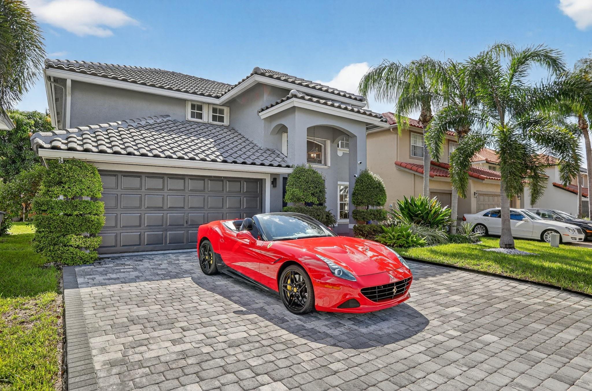 HILLSBORO COUNTRY CLUB - Residential