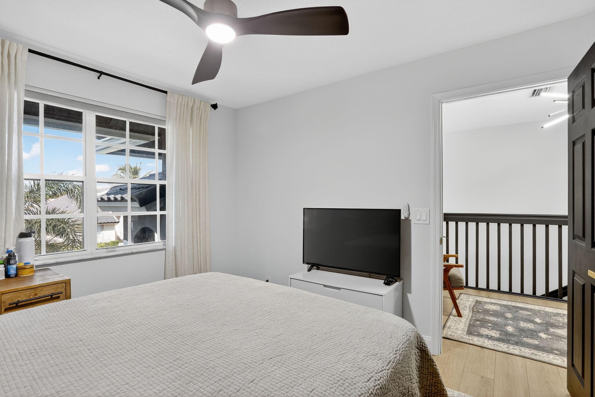 HILLSBORO COUNTRY CLUB - Residential