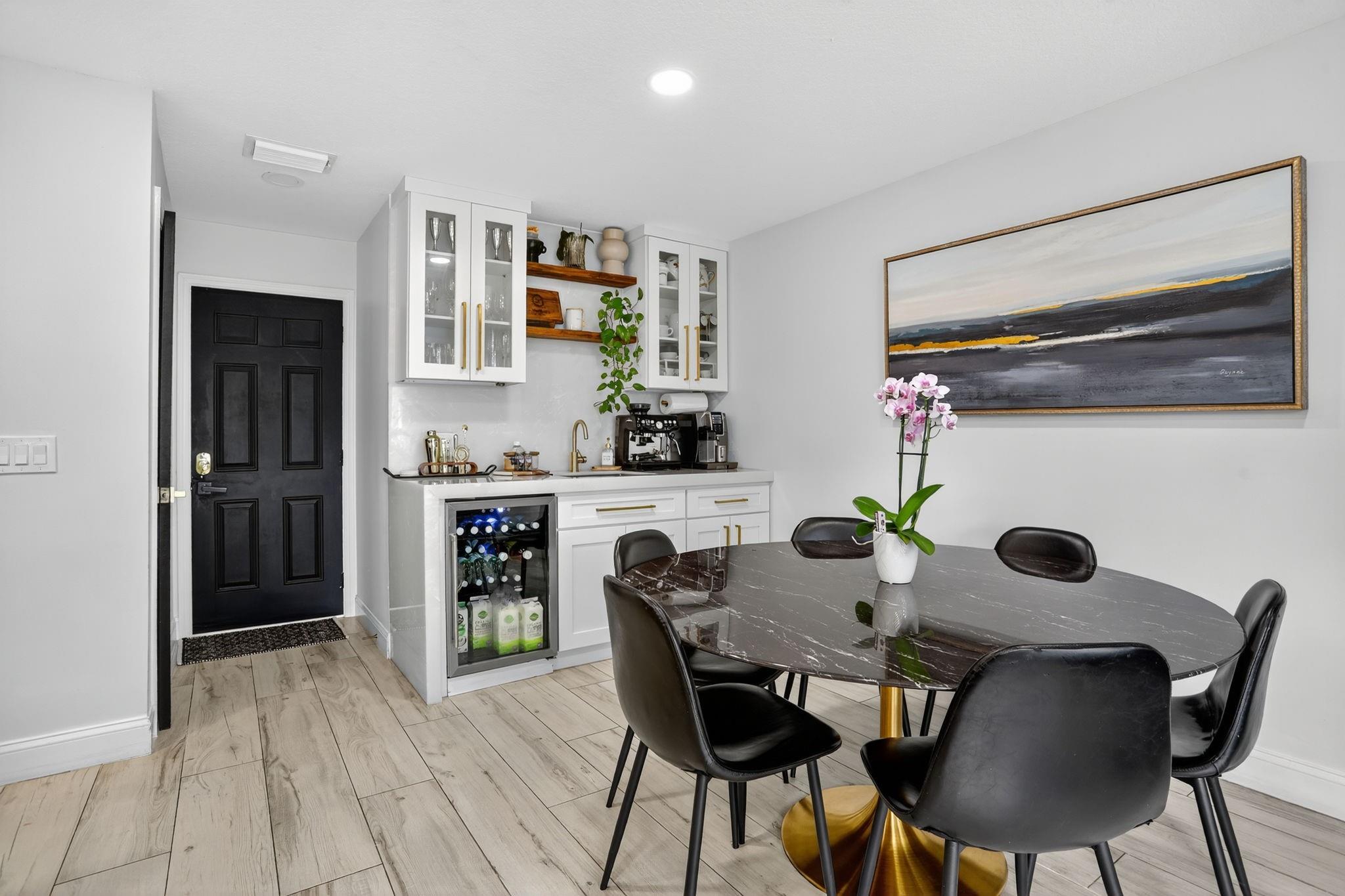 HILLSBORO COUNTRY CLUB - Residential