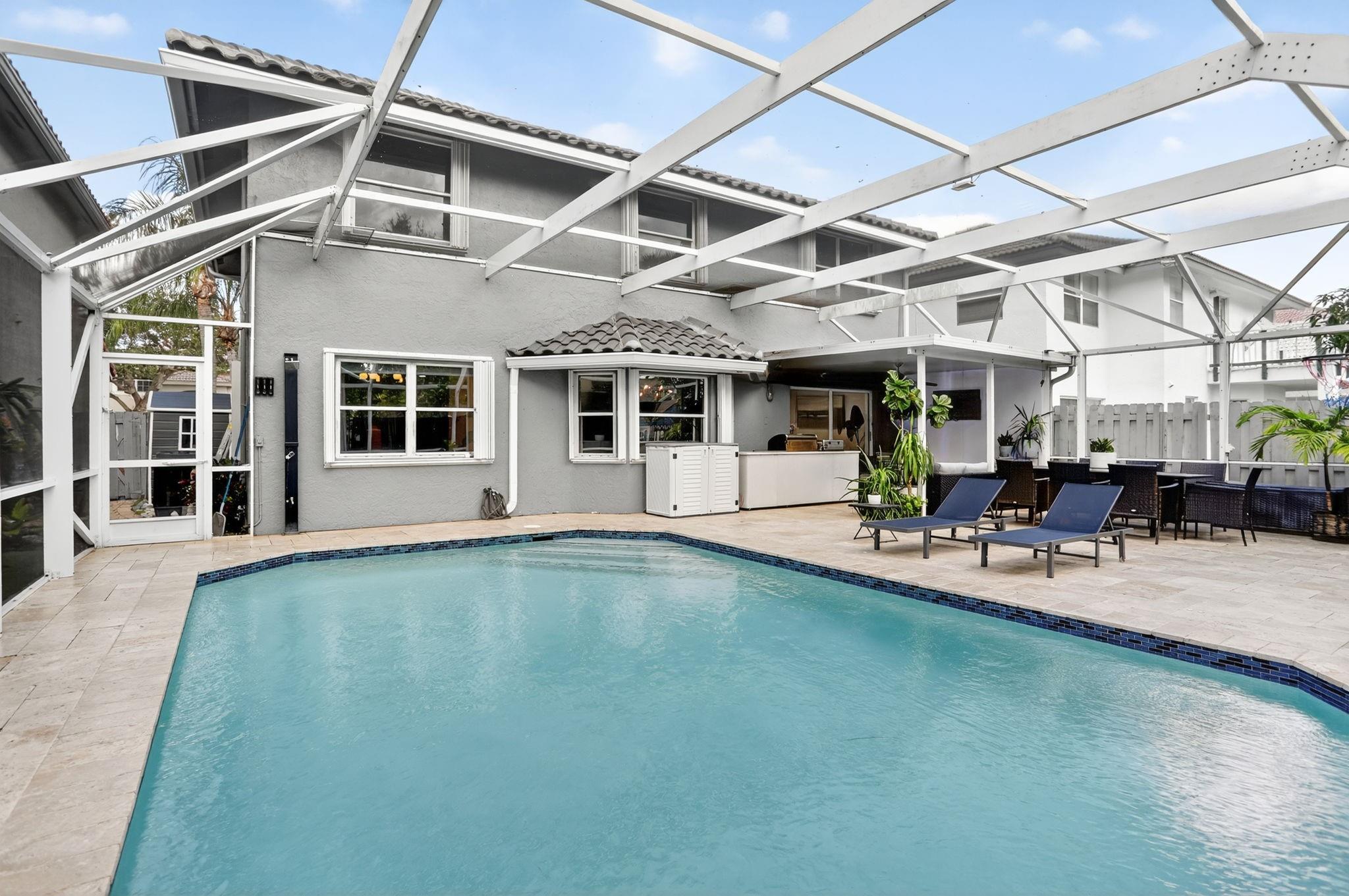 HILLSBORO COUNTRY CLUB - Residential