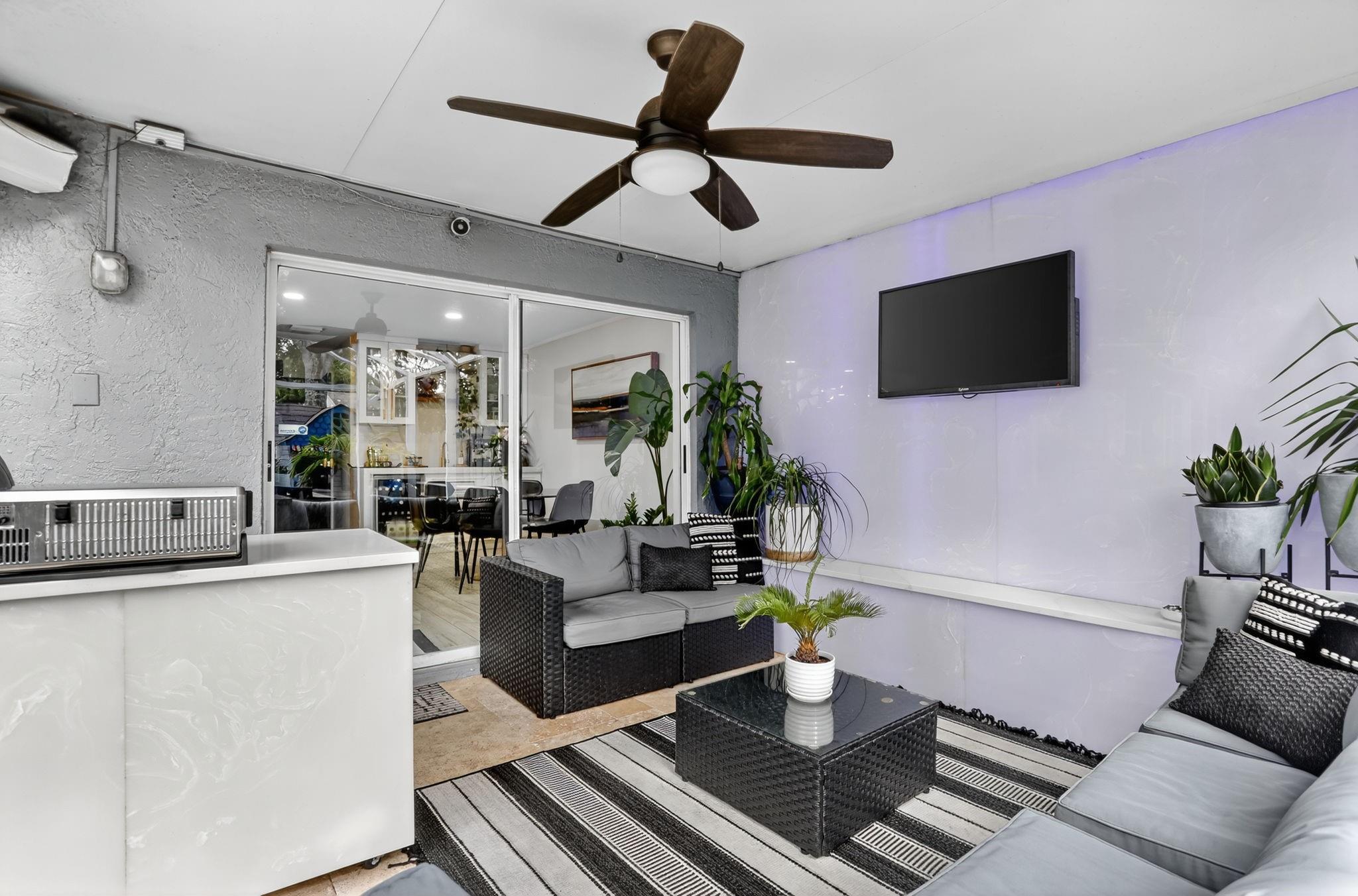 HILLSBORO COUNTRY CLUB - Residential