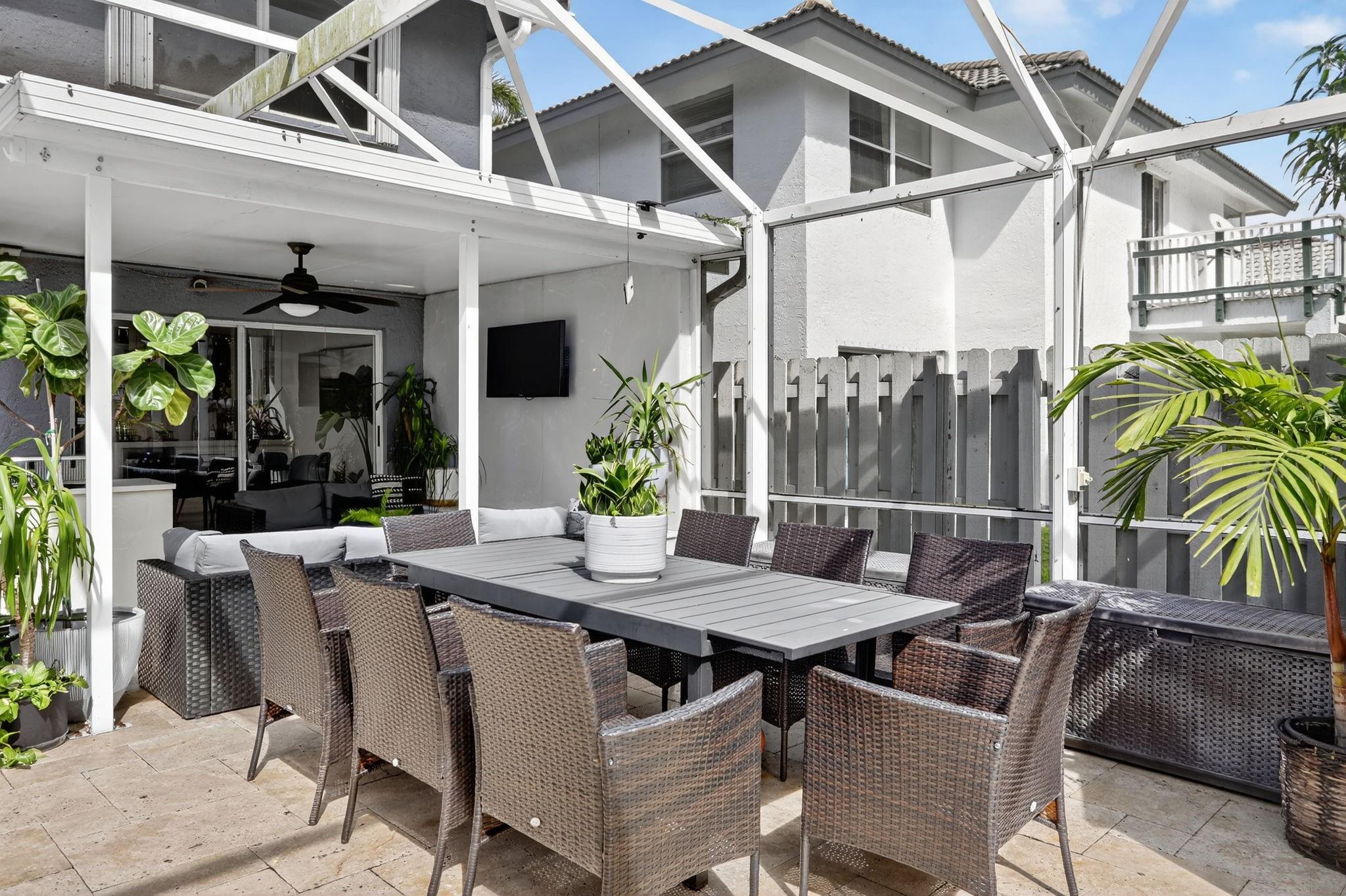 HILLSBORO COUNTRY CLUB - Residential