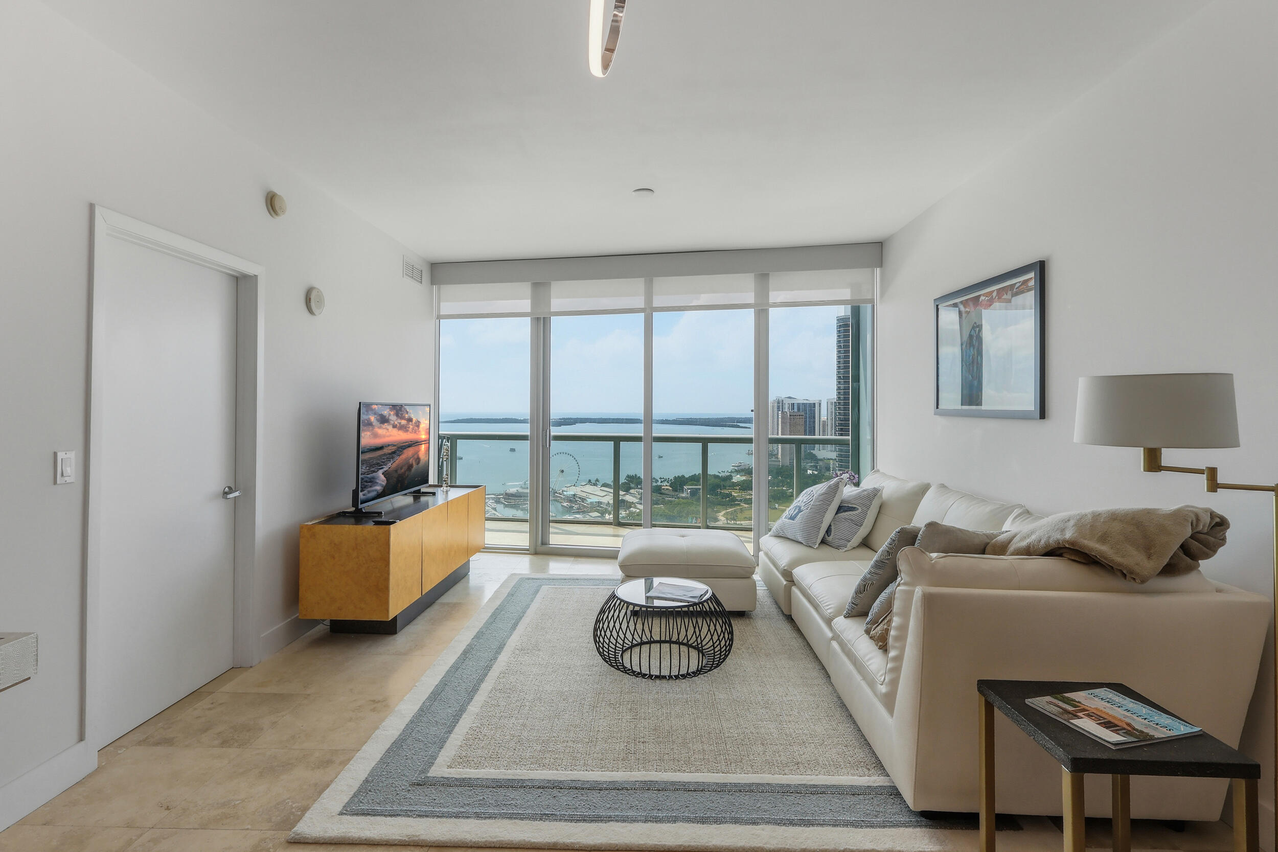 MARINABLUE CONDO - Residential