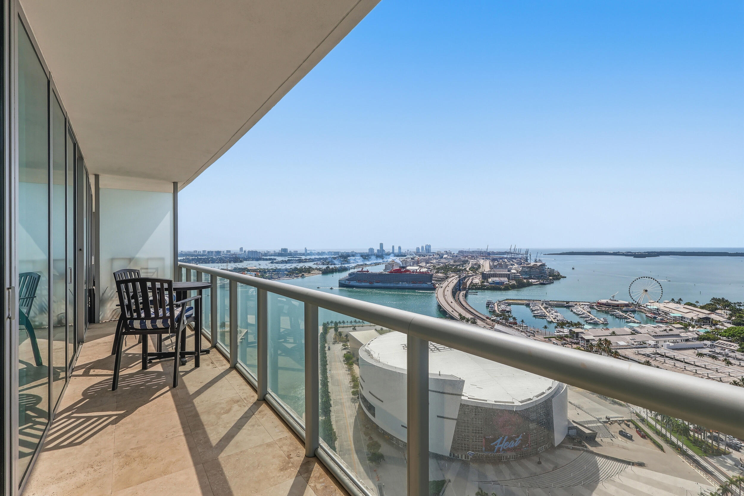 MARINABLUE CONDO - Residential