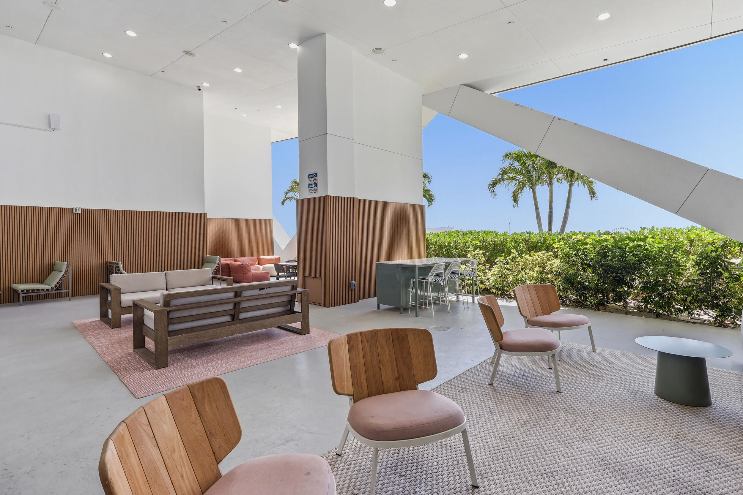 MARINABLUE CONDO - Residential