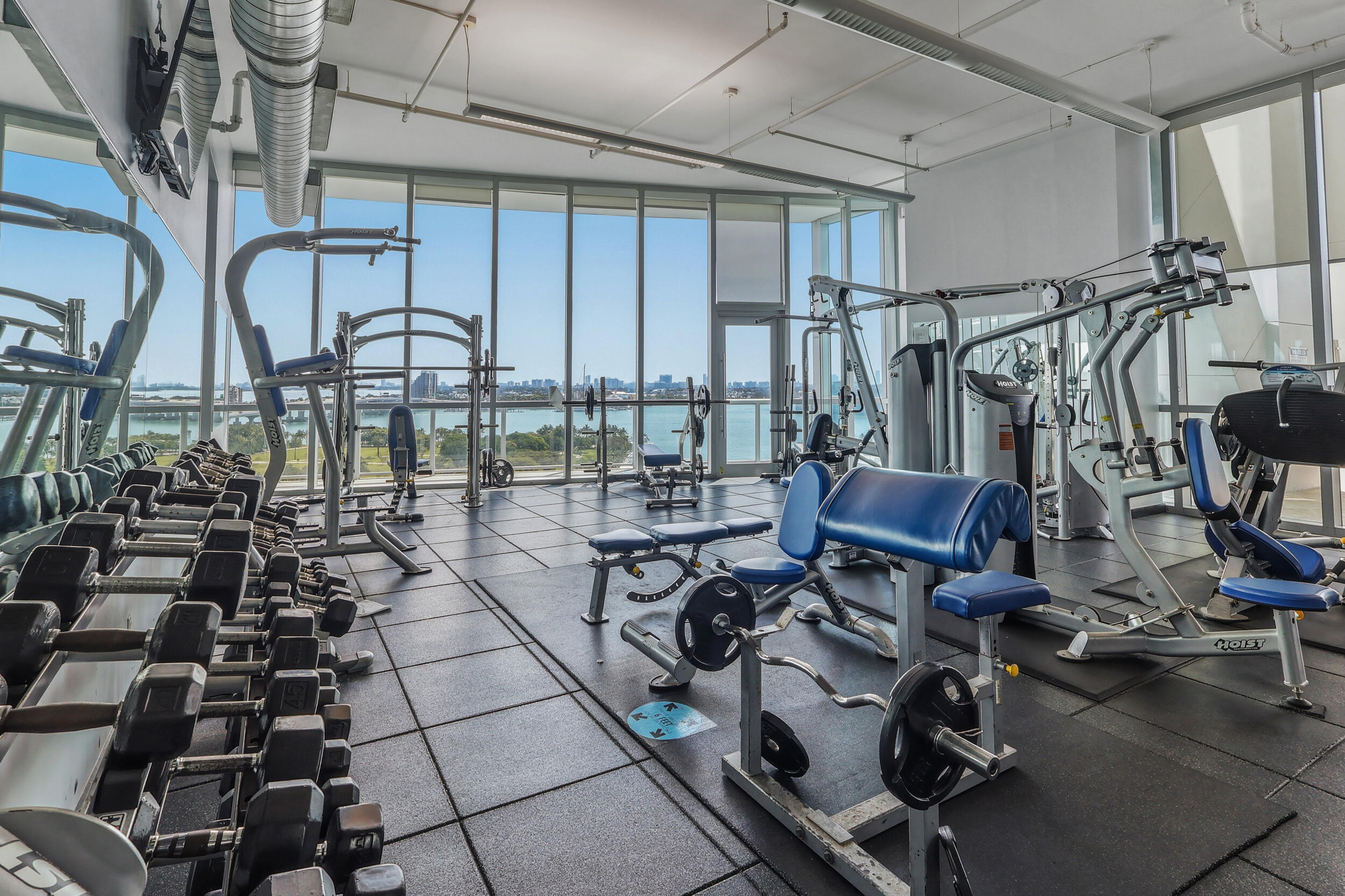 MARINABLUE CONDO - Residential