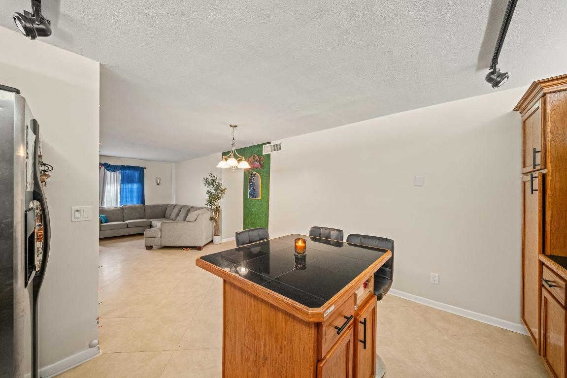 EMERALD ISLES CONDO - Residential