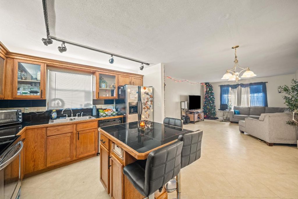 Photo of 4528 SW 54th Street #302-B, Dania Beach, FL 33314 (MLS # R11152688)