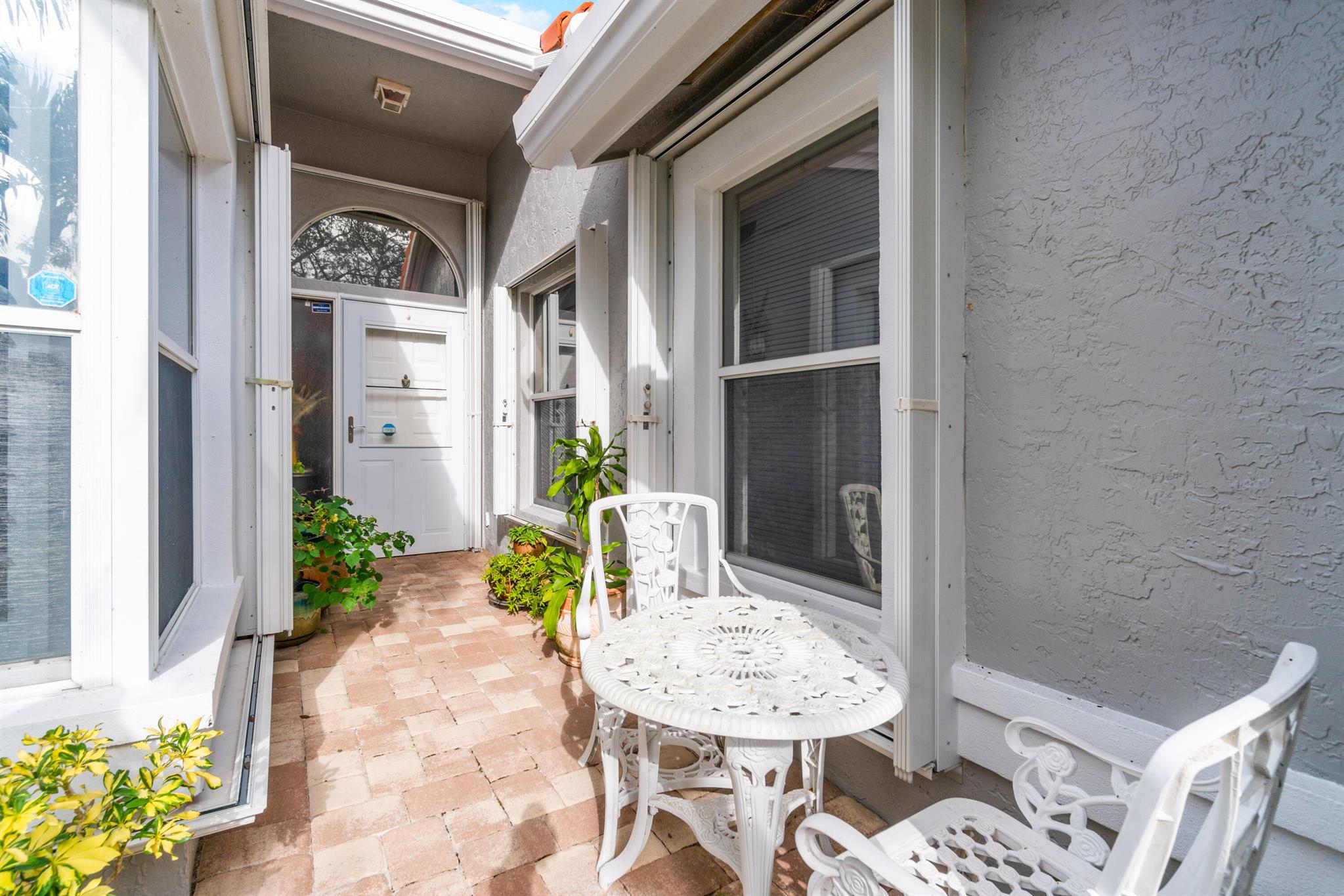 PALM ISLES I, II AND III CONDOS - Residential