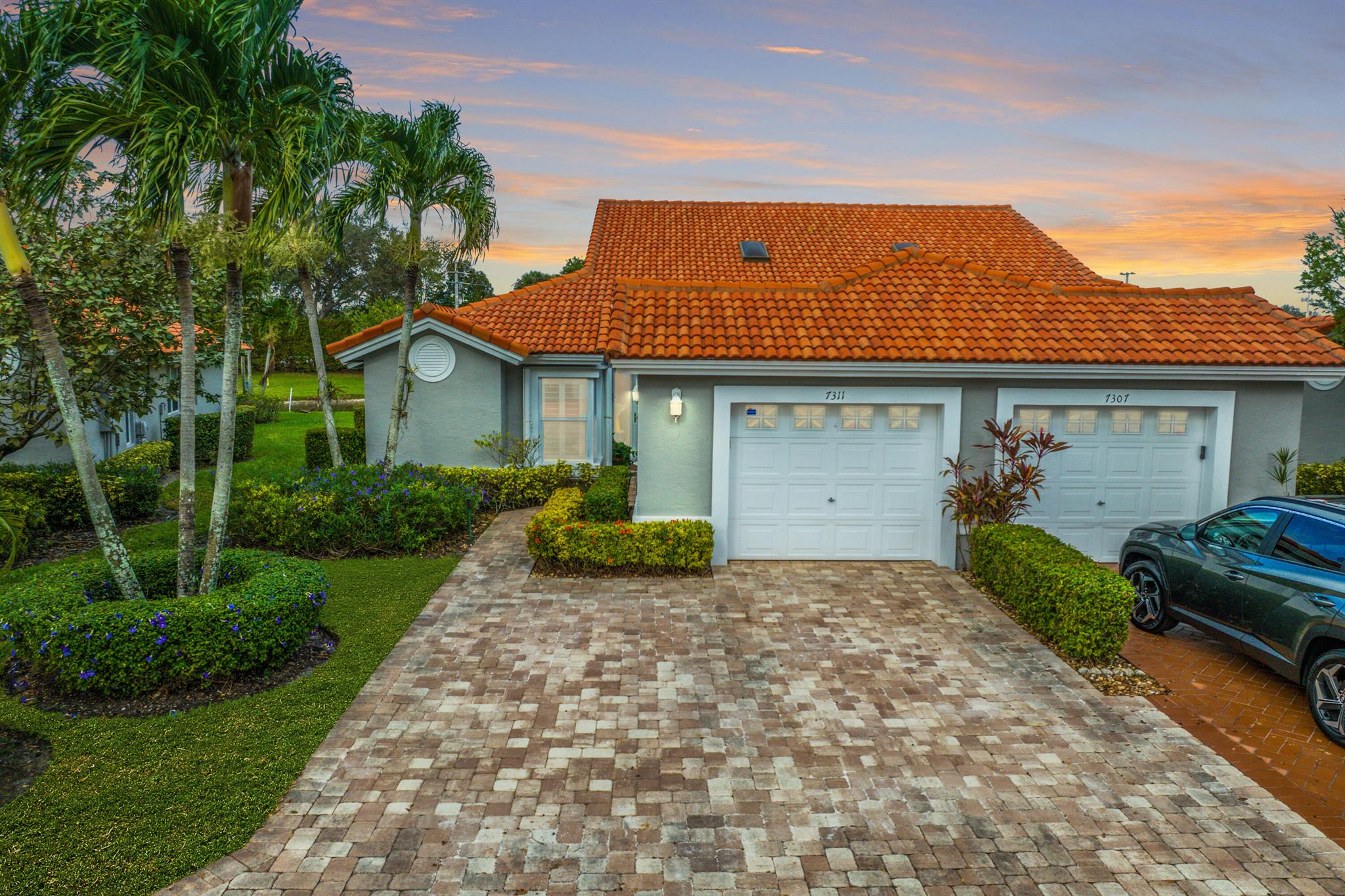 PALM ISLES I, II AND III CONDOS - Residential