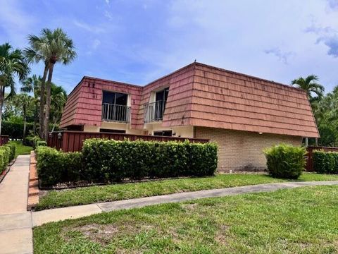 217 Live Oak Lane Boynton Beach FL 33436