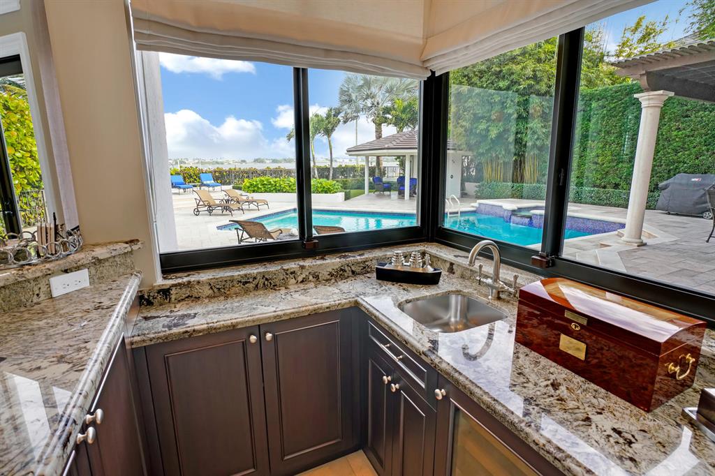 ELLAMAR - Residential