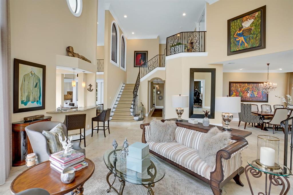 ELLAMAR - Residential