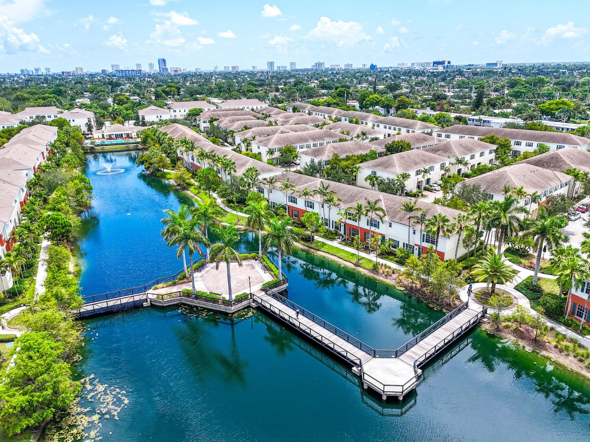 Beautiful & Spacious 3-Bed, 2.5-Bath Townhome in Orchid Grove – Pompano Beach
Welcome to this beautifully upgraded townhome in the highly sought-after Orchid Grove community. This spacious 3-bedroom, 2.5-bath unit features hurricane-impact windows and doors, granite countertops, a stylish tile backsplash, stainless steel appliances, and wood laminate flooring throughout.
Enjoy one of the largest private yards and extended driveways in the entire community—perfect for outdoor entertaining and added convenience.
Orchid Grove offers top-notch amenities including onsite security, a heated pool, fully equipped gym, and a scenic lake with walking paths. Ideally located just minutes from I-95 and only a 10-minute drive to the beach.
Don’t miss out—schedule your showing today!
