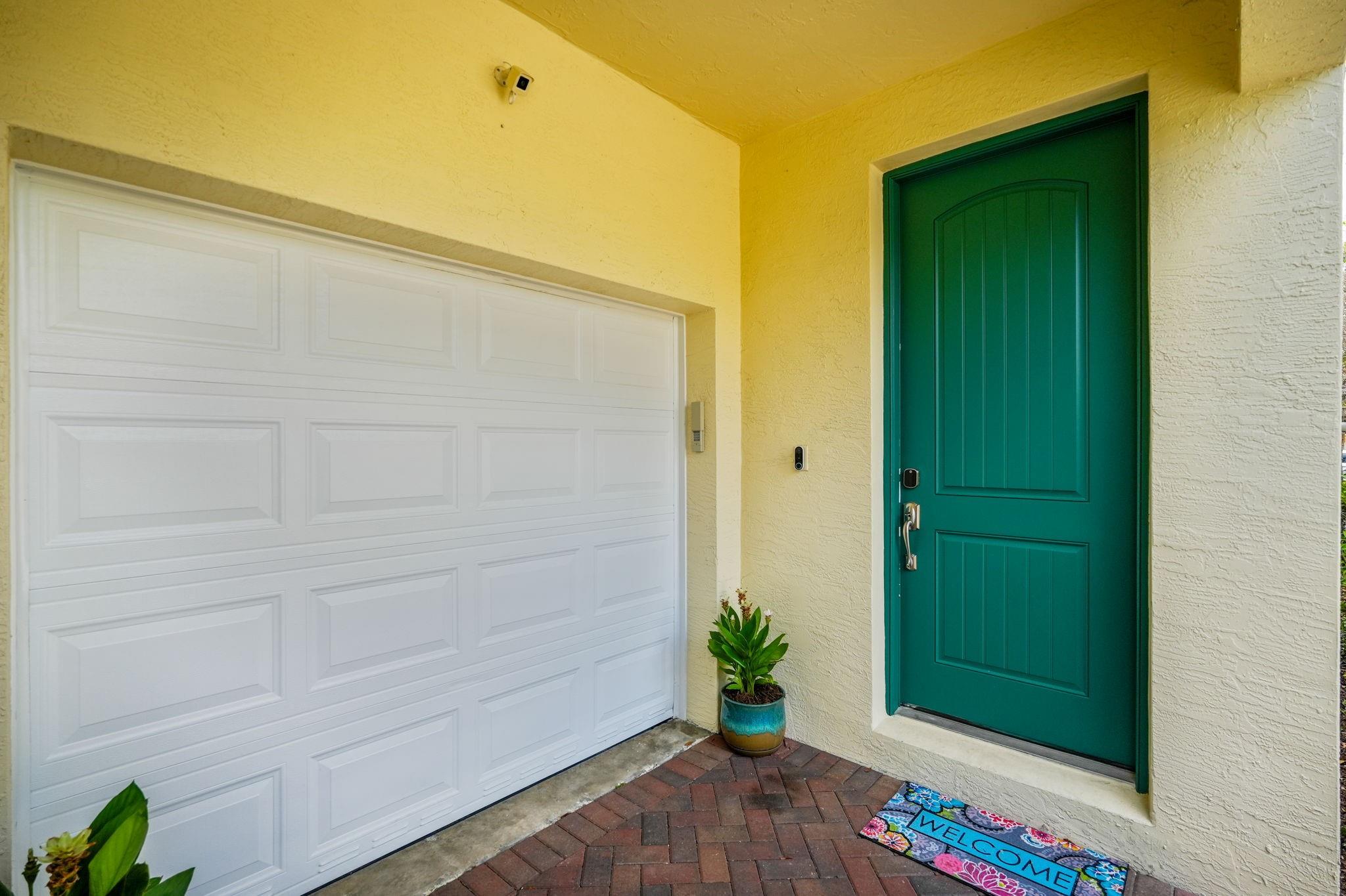 126 SW 7th Court
