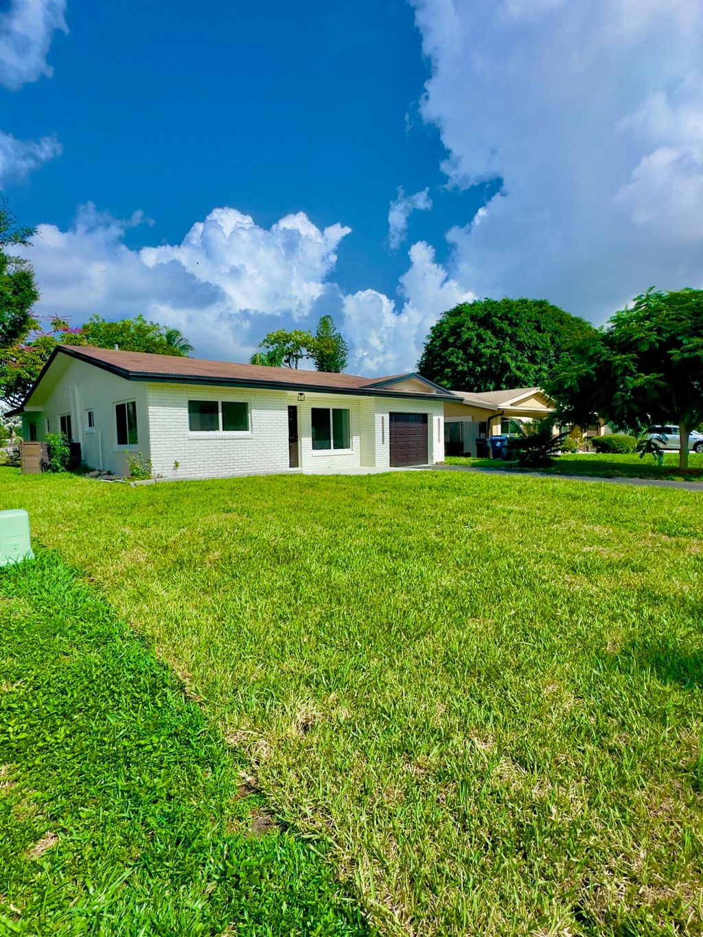 Photo of 6811 NW 32nd Avenue, Fort Lauderdale, FL 33309 (MLS # B26009388)