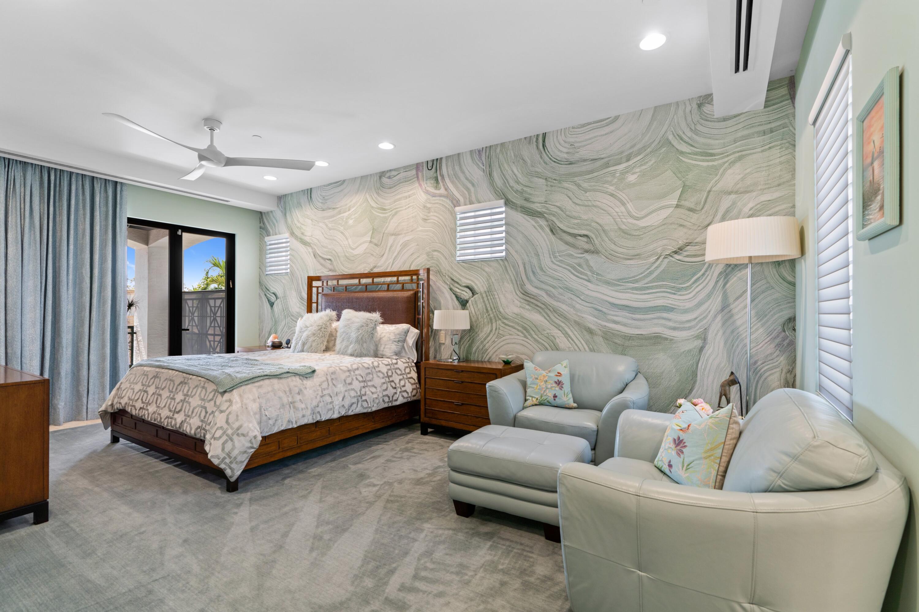 MIZNER LAKE ESTATES - Residential