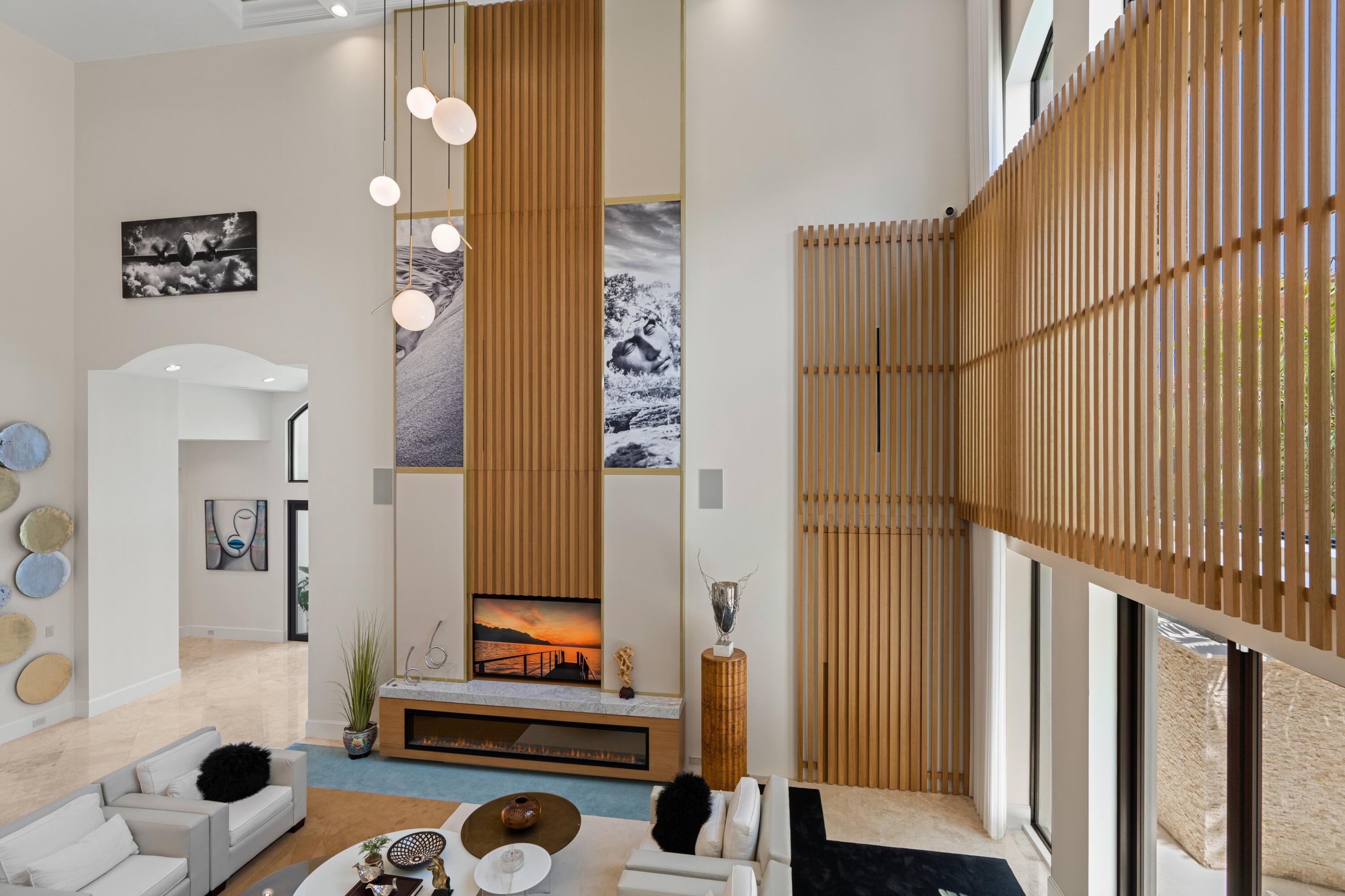 MIZNER LAKE ESTATES - Residential