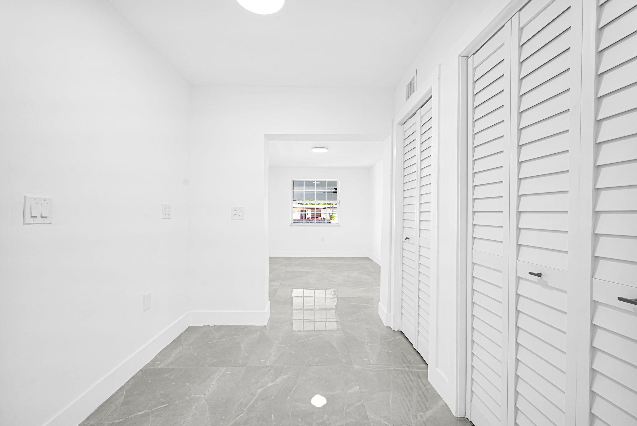 WESTWOOD LAKE 2ND ADDN - Residential