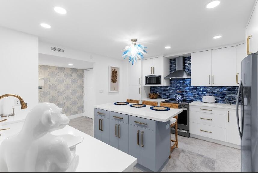 CORONADO AT HIGHLAND BEACH CONDO - Residential