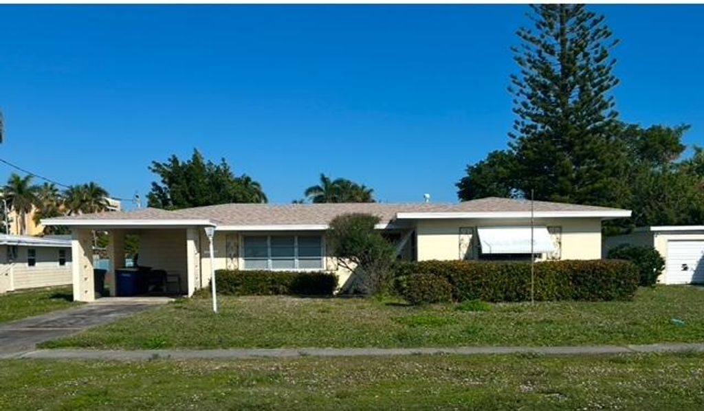Photo of 1240 Binney Drive, Fort Pierce, FL 34949 (MLS # R11060645)