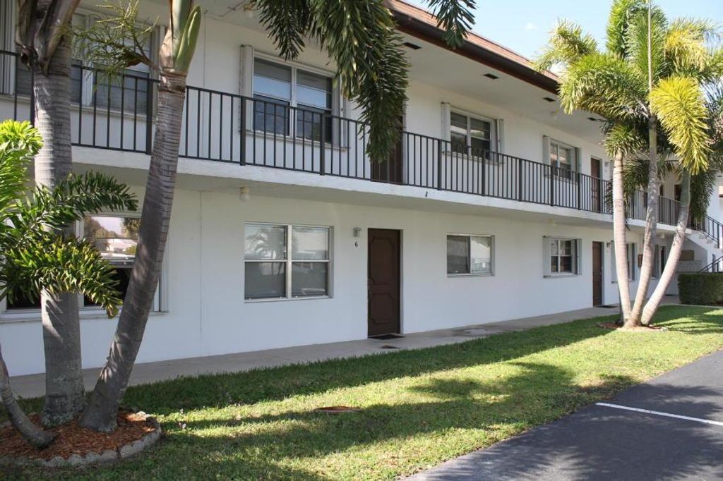 Photo of 3075 Gardens East Drive #6, Palm Beach Gardens, FL 33410 (MLS # R10890241)